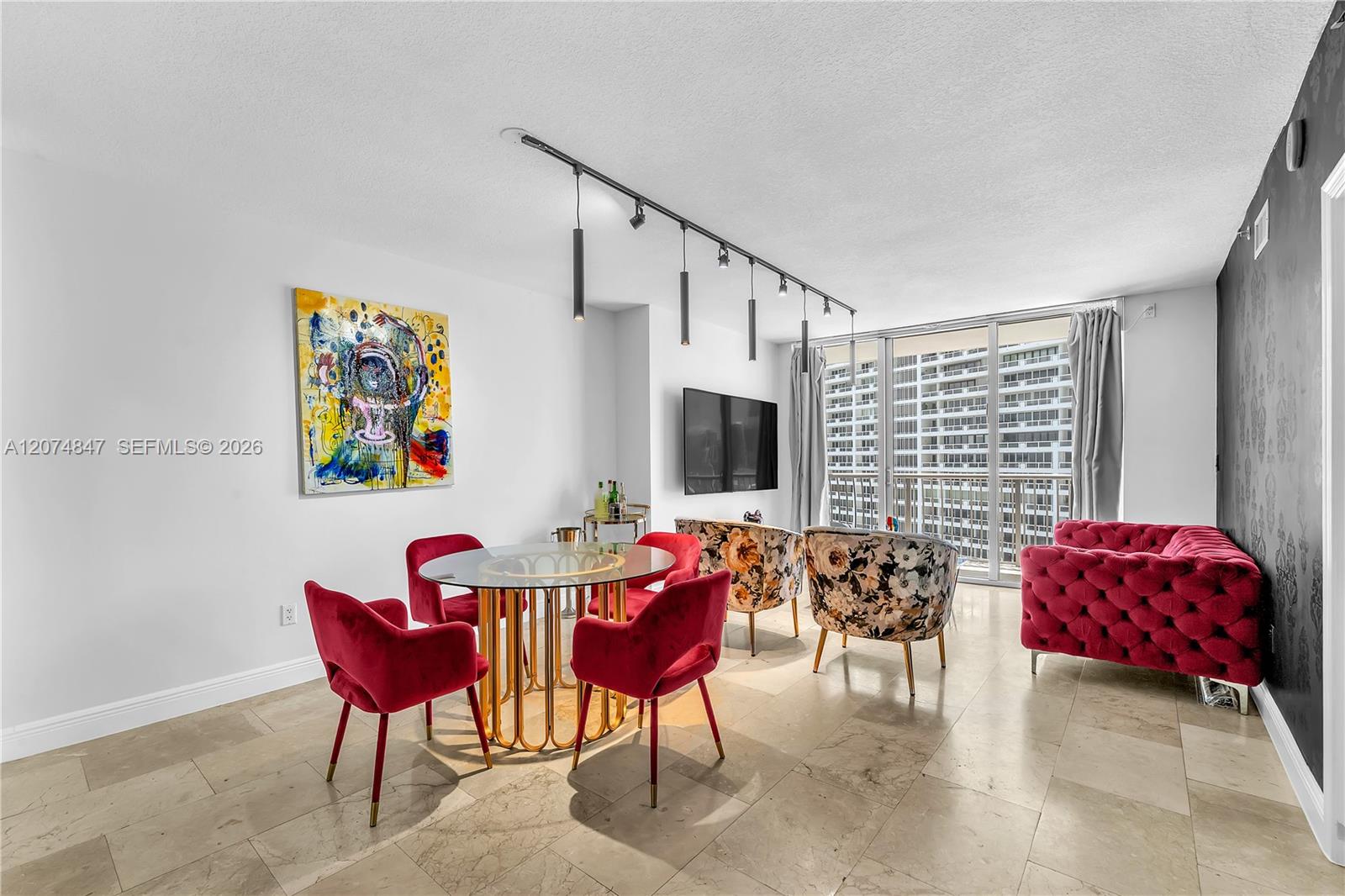1750 Bayshore Drive