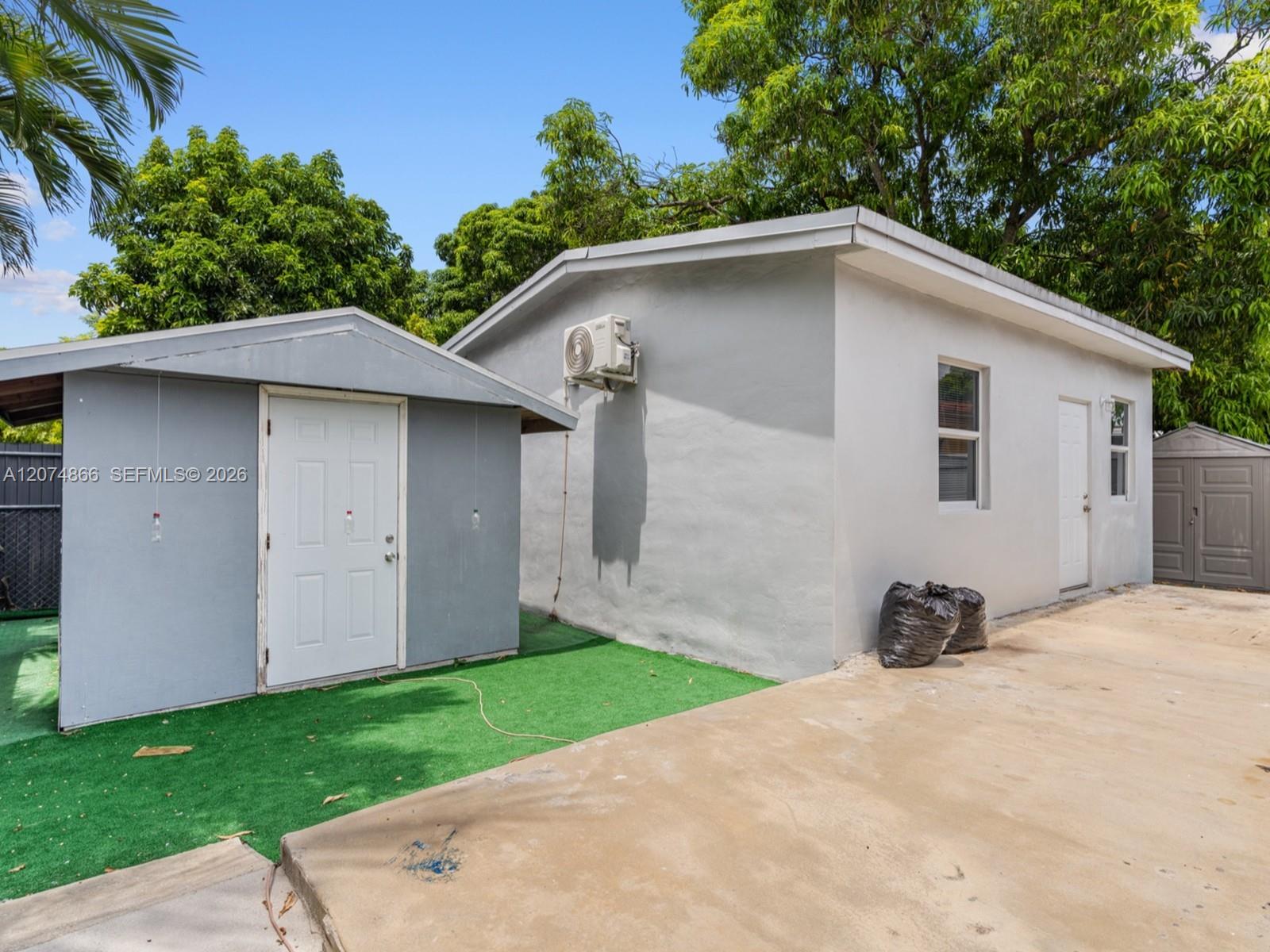 740 NW 32nd Court