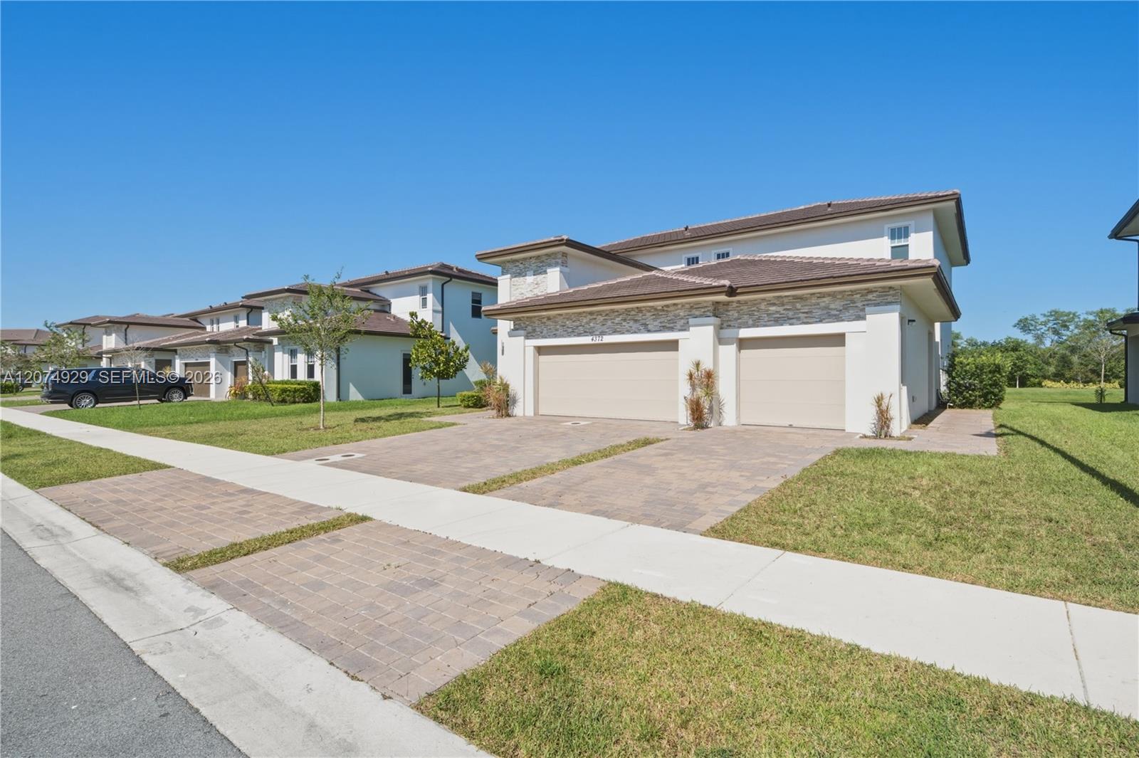 4372 SW 122nd Terrace