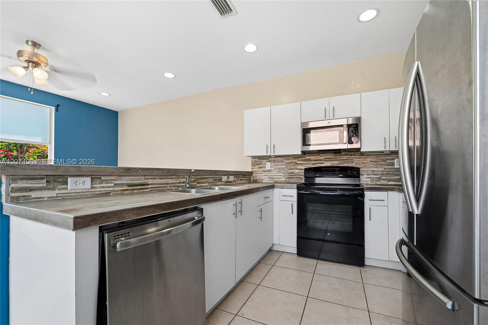 1567 SE 20th Avenue