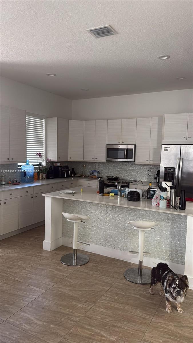 3564 W 97th Street