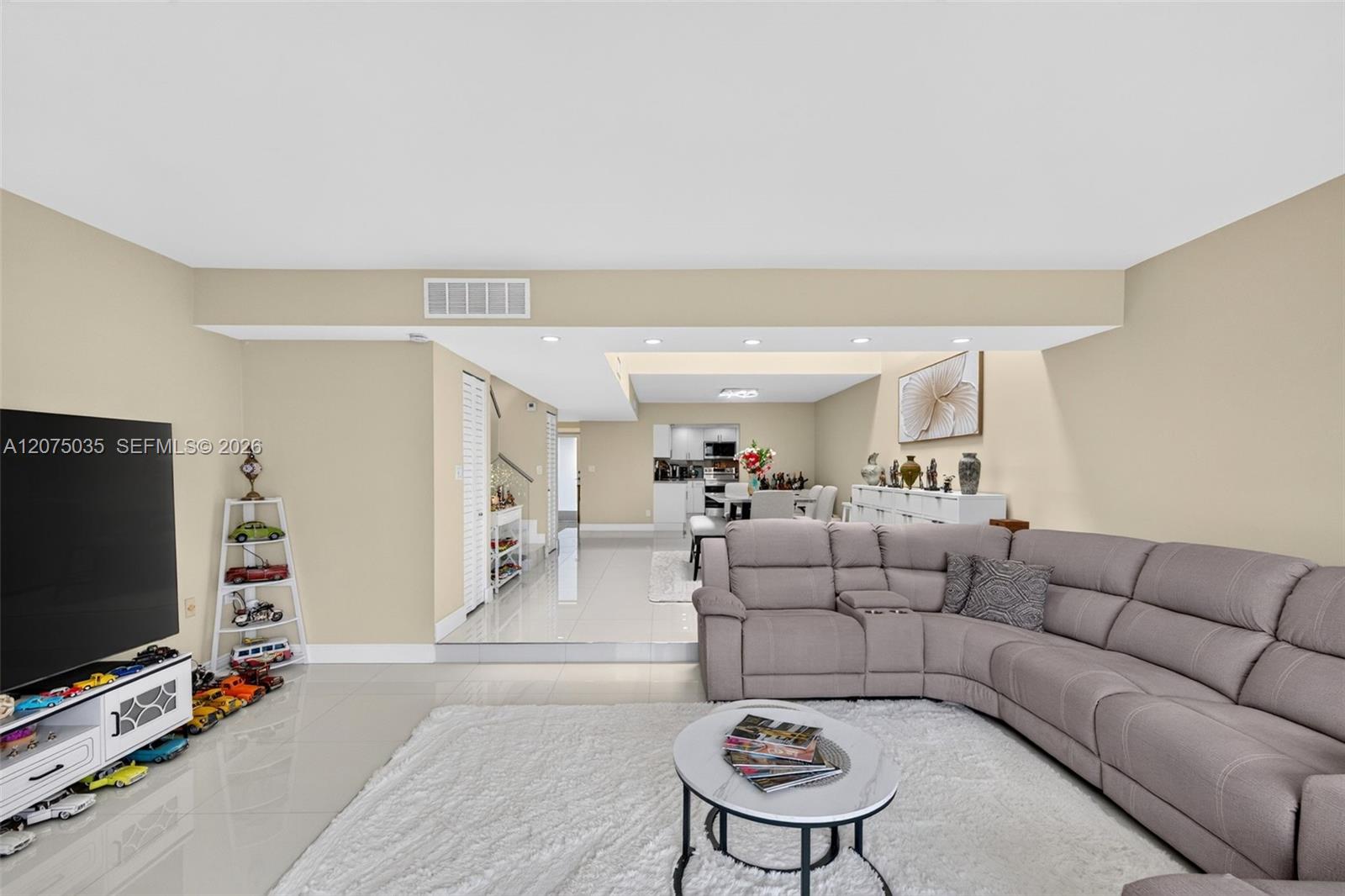 203 Poinciana Drive