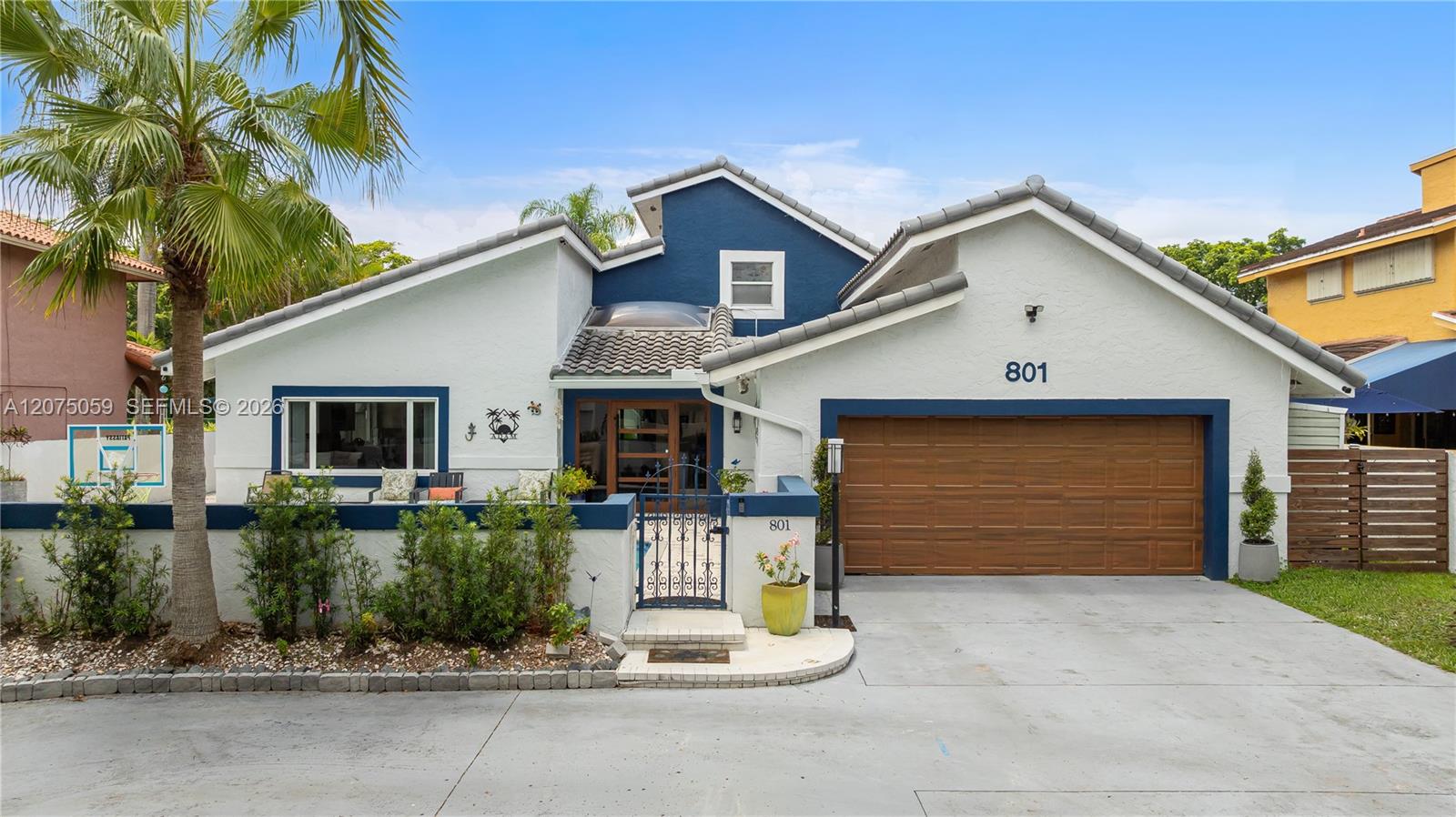 801 Mockingbird Lane