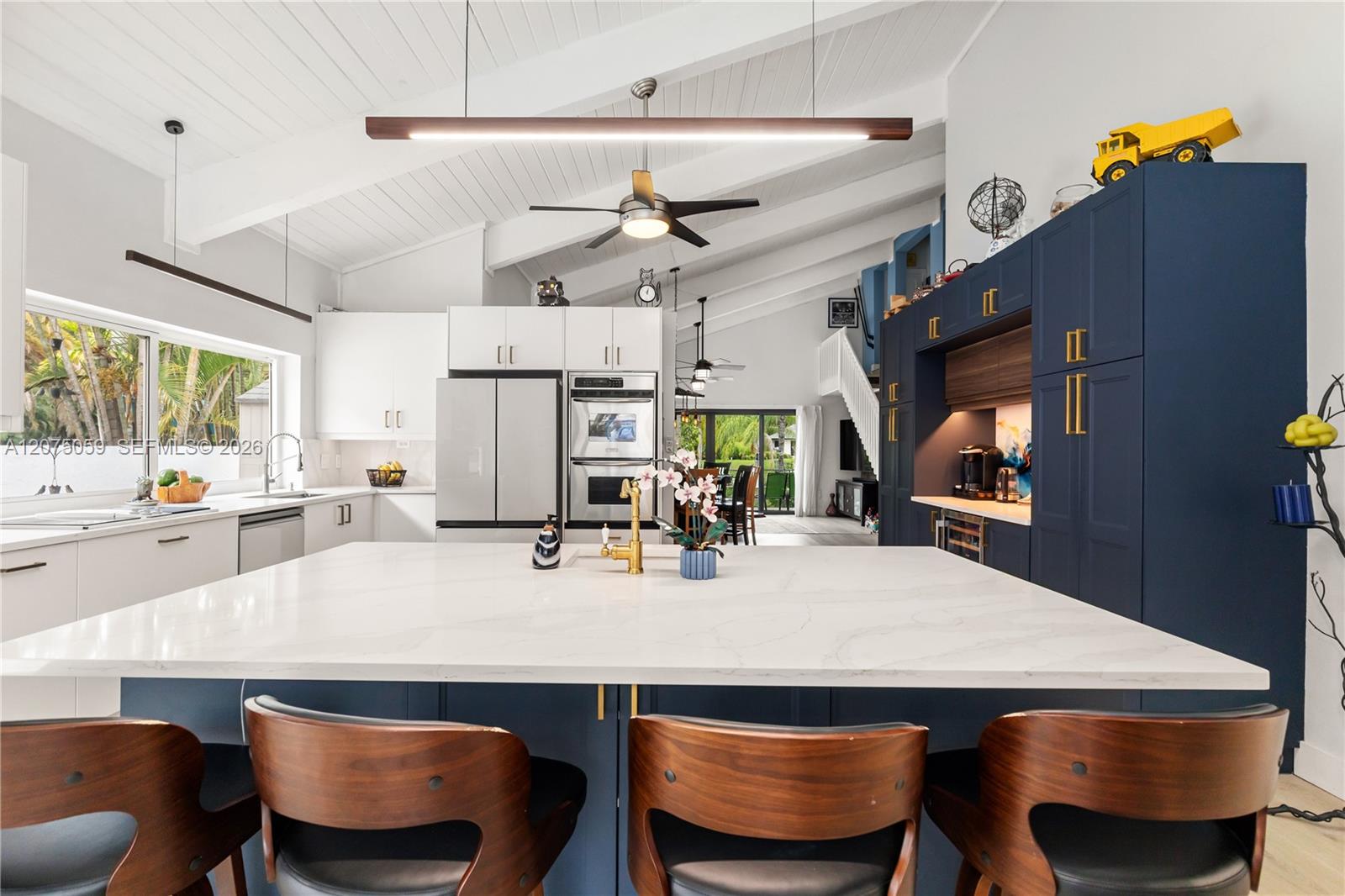 801 Mockingbird Lane