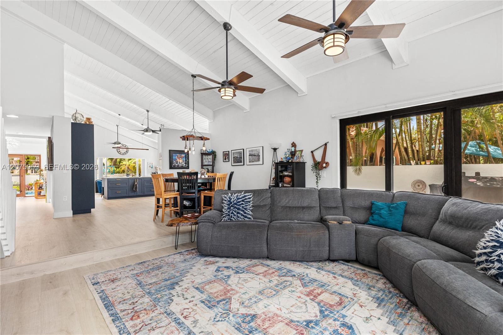 801 Mockingbird Lane