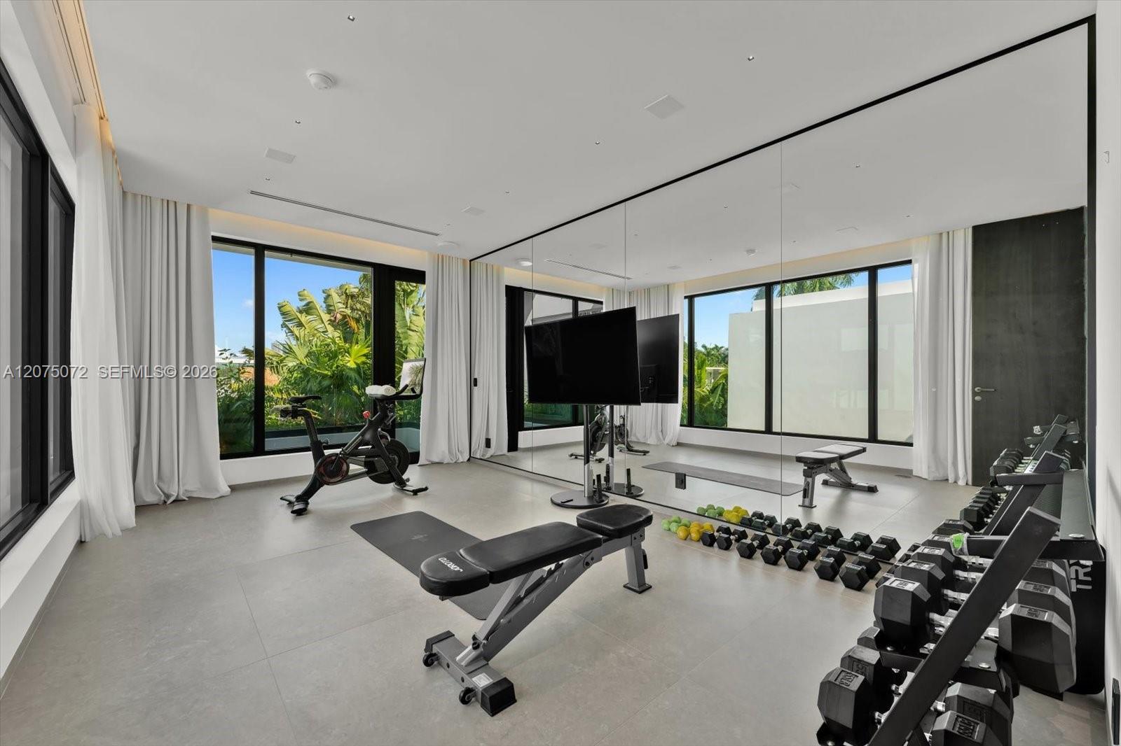 375 N Hibiscus Drive