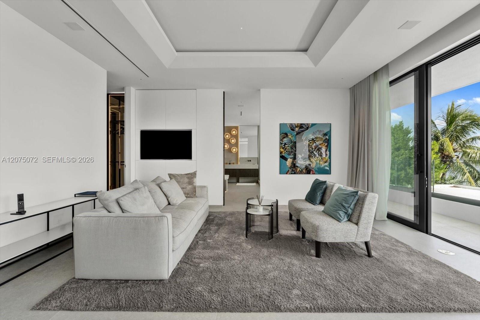 375 N Hibiscus Drive