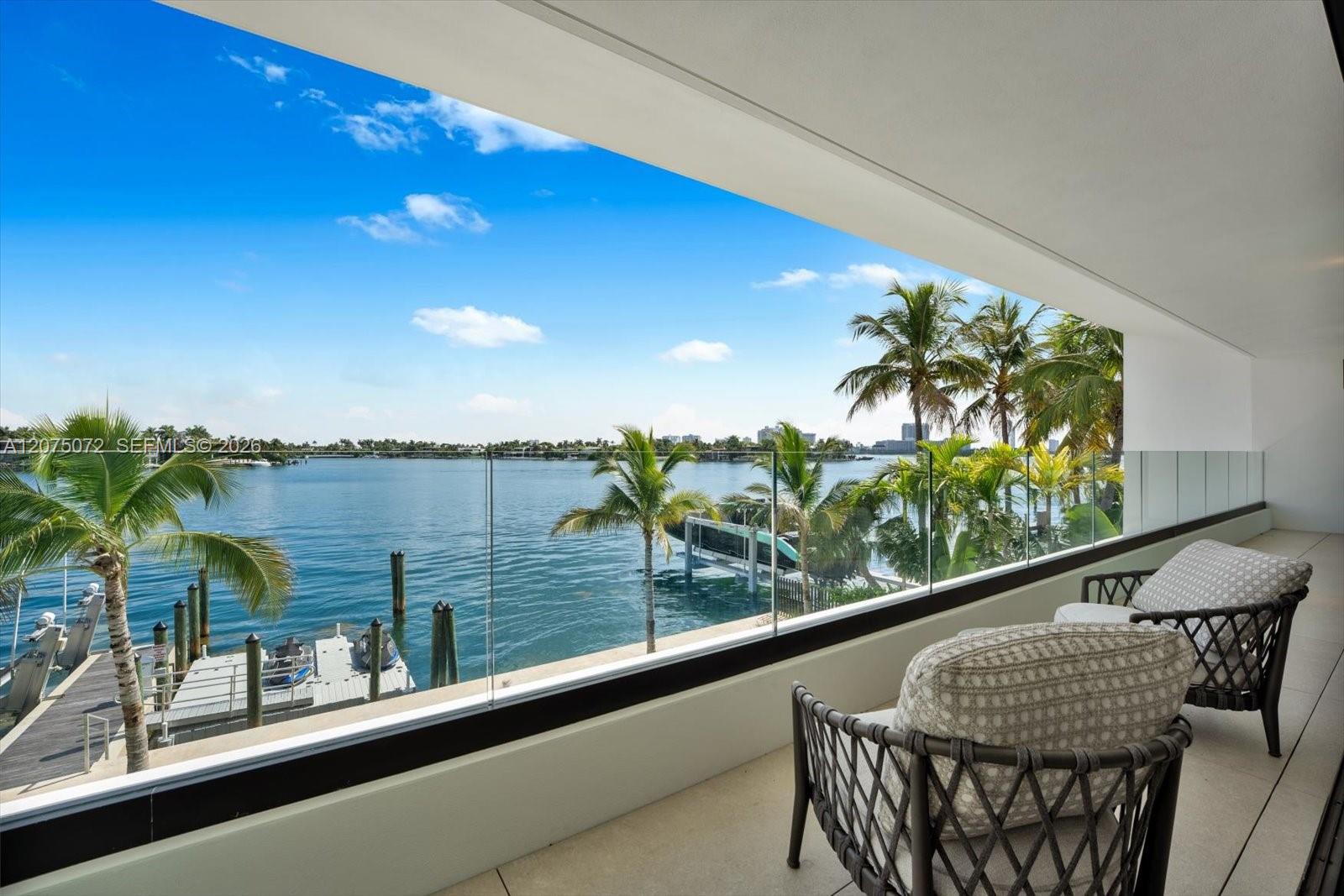 375 N Hibiscus Drive