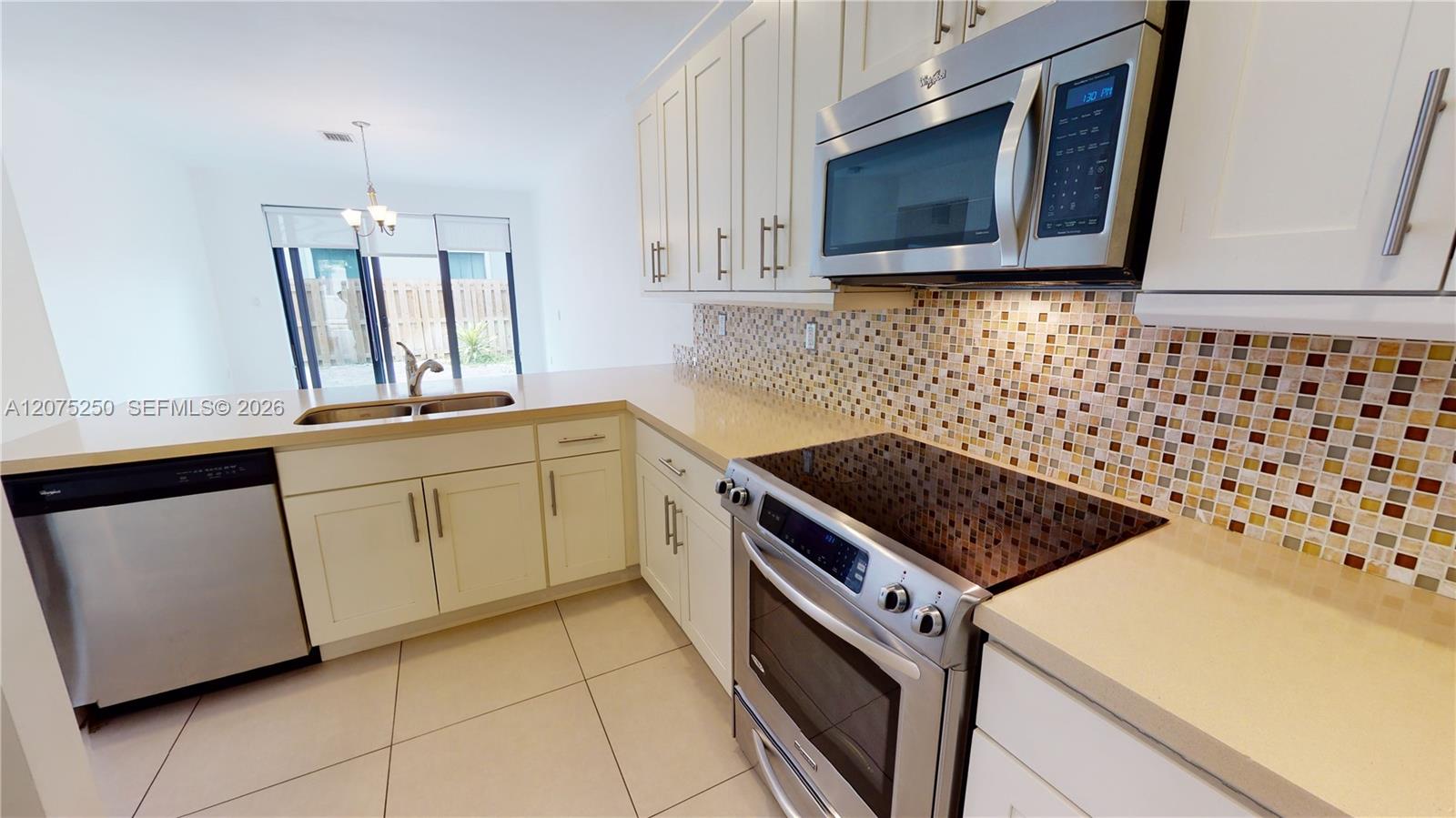 10428 NW 61st Street
