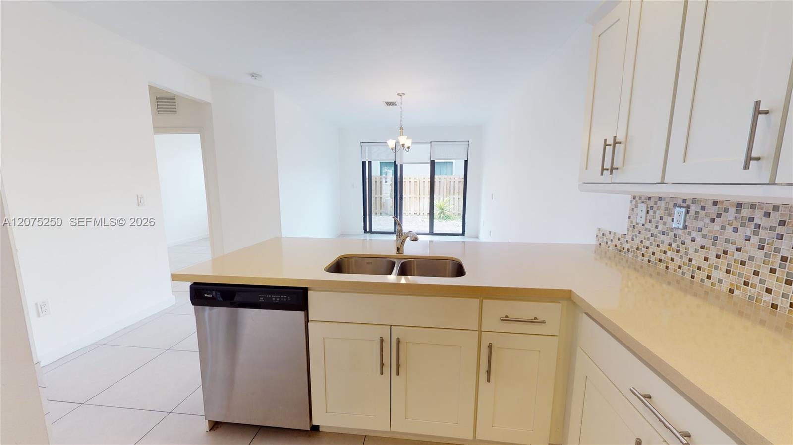10428 NW 61st Street