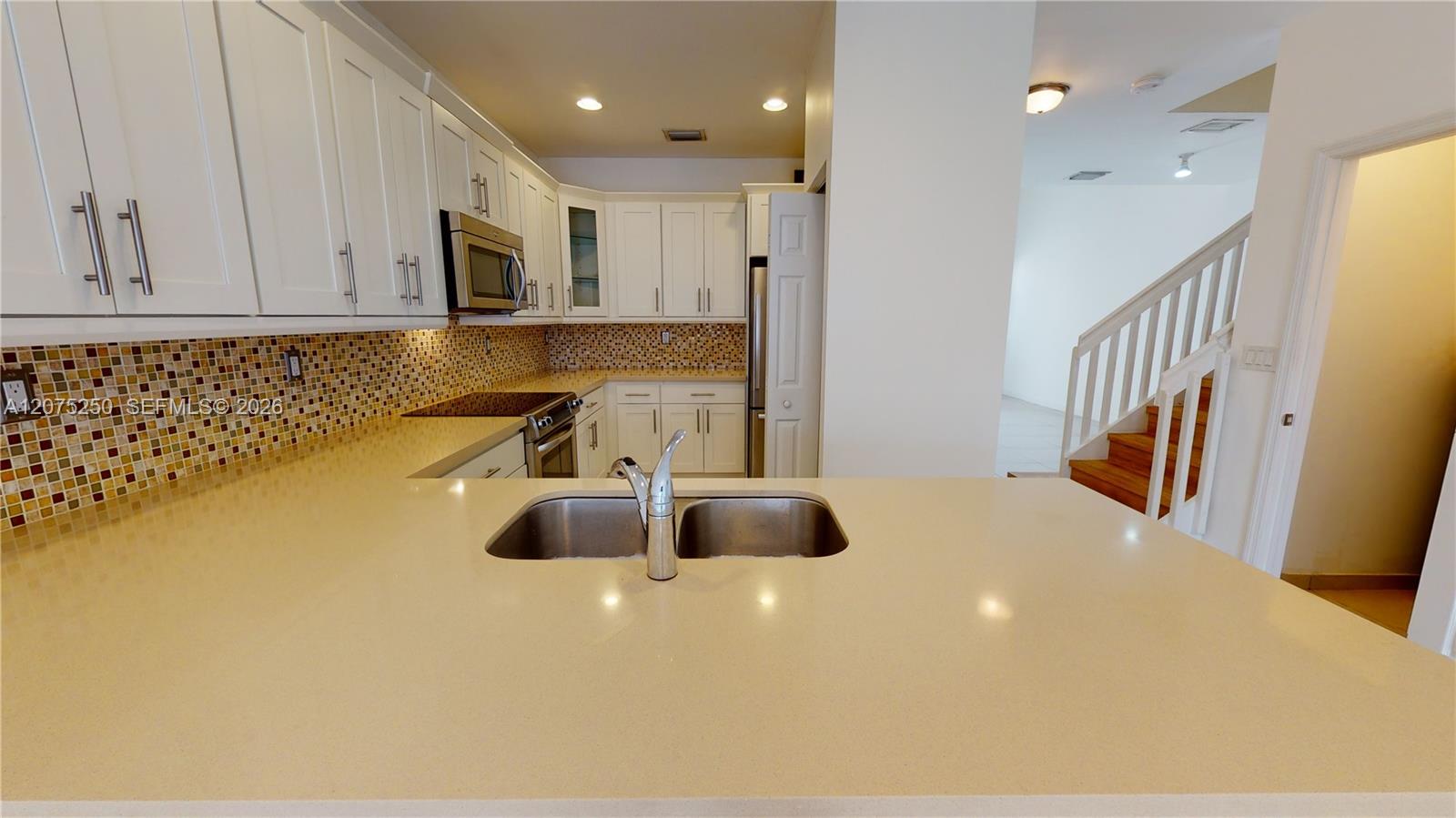 10428 NW 61st Street