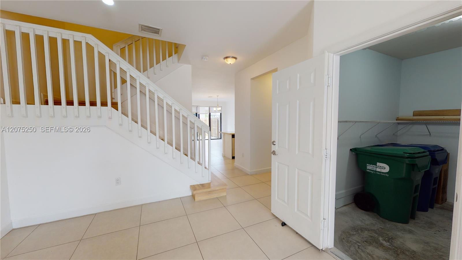 10428 NW 61st Street