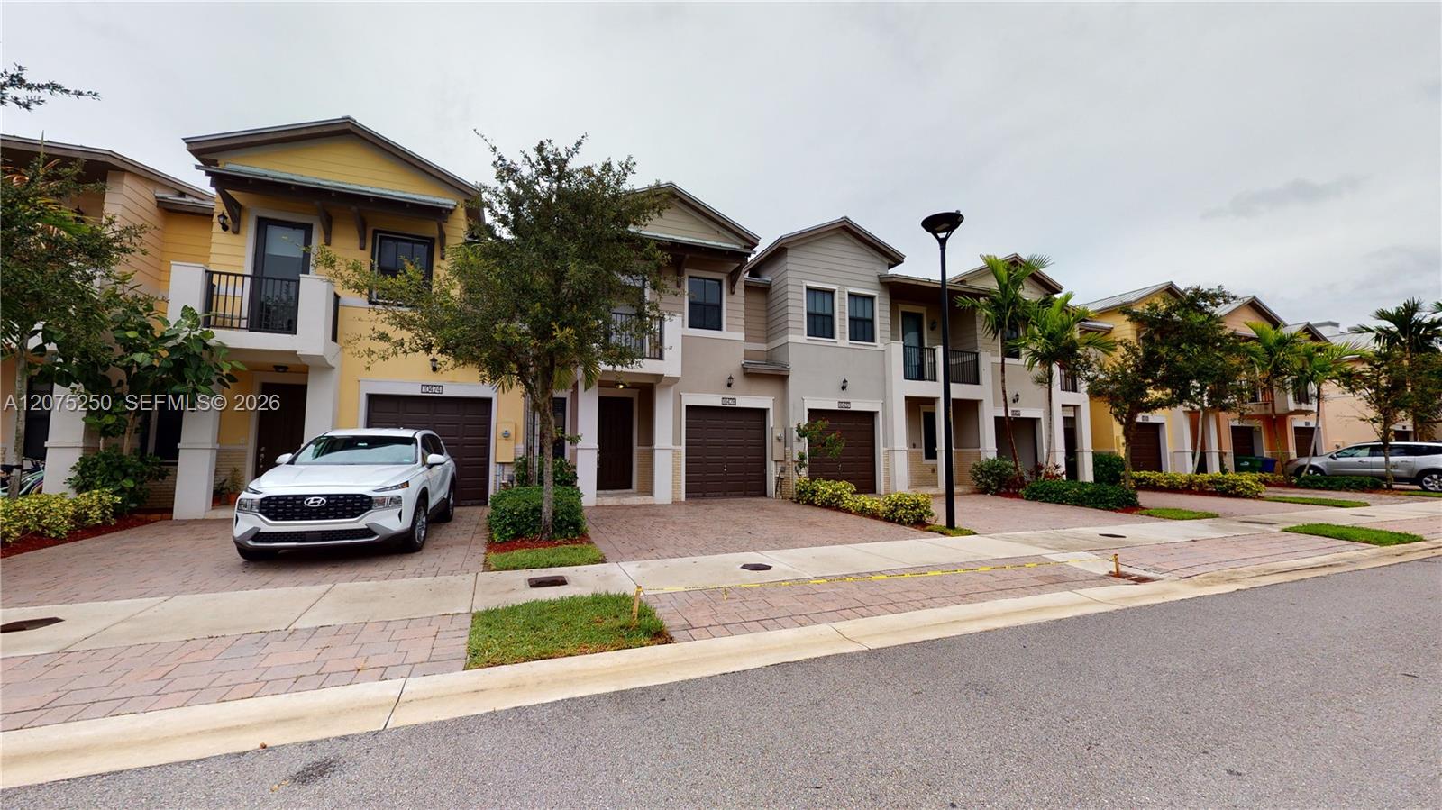 10428 NW 61st Street