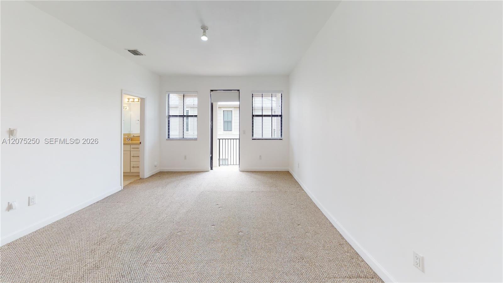 10428 NW 61st Street