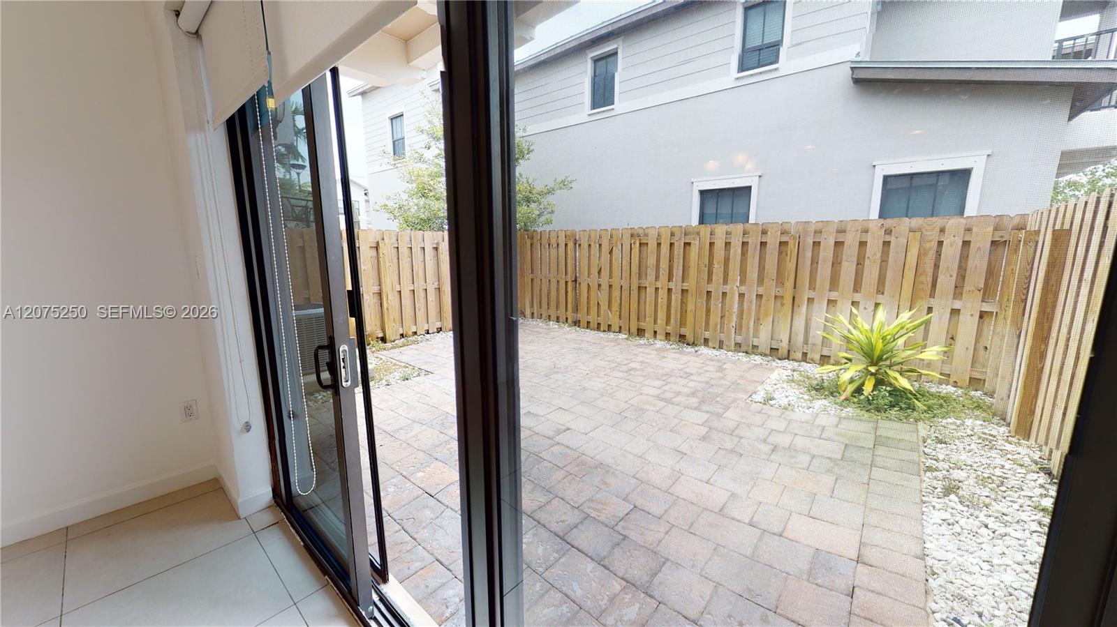 10428 NW 61st Street
