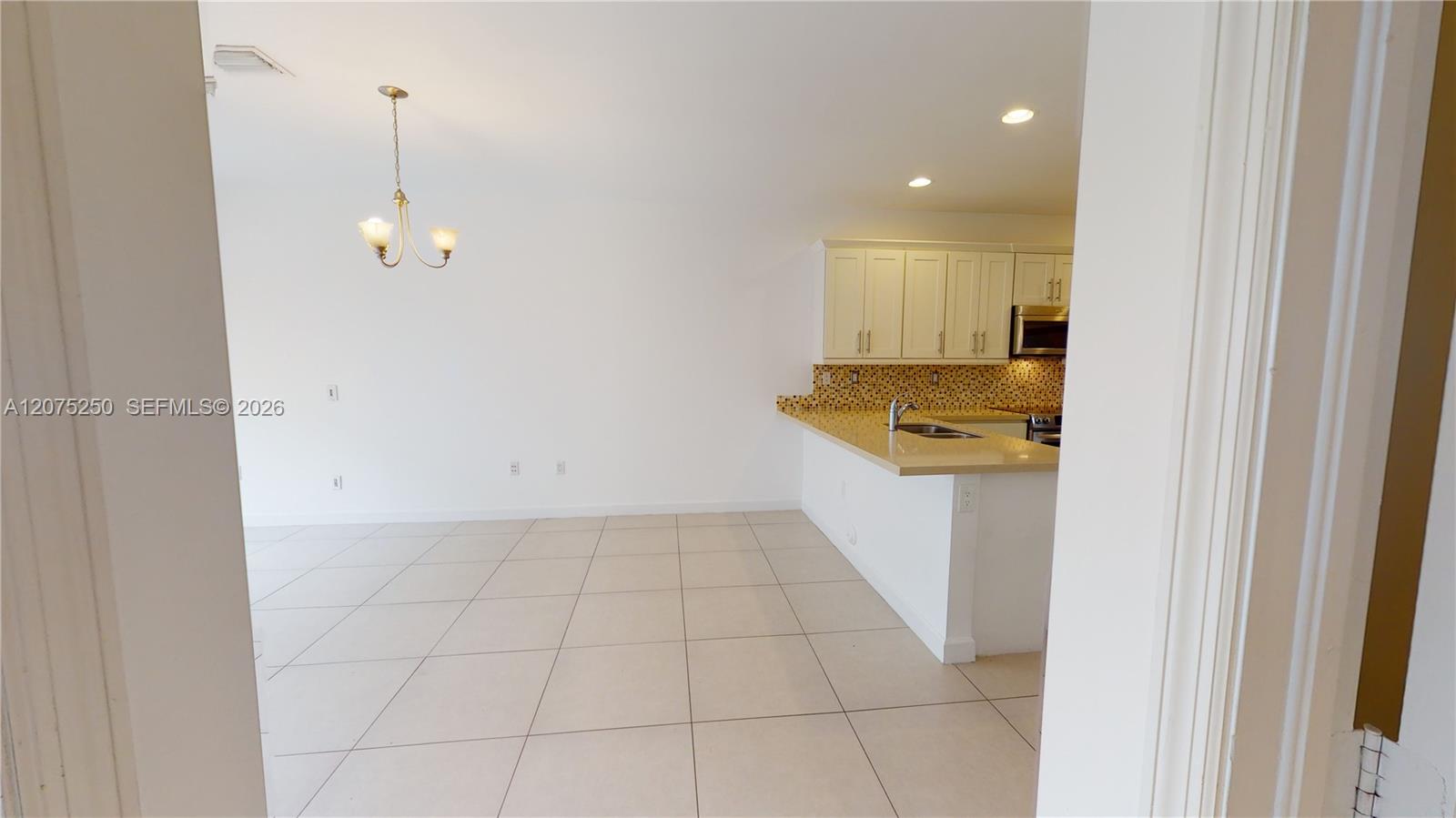 10428 NW 61st Street