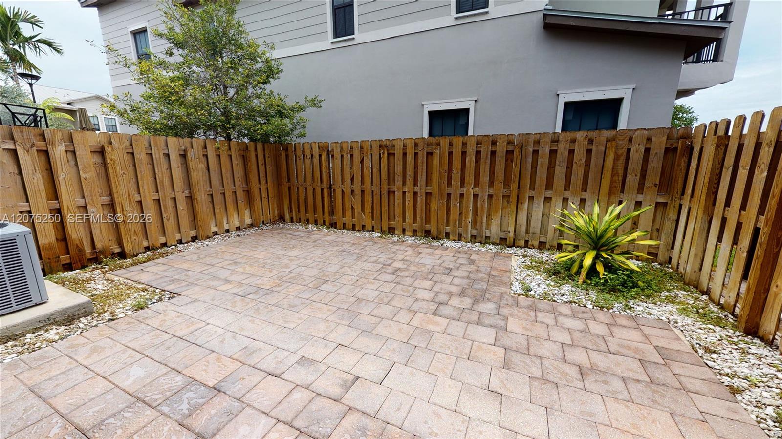 10428 NW 61st Street