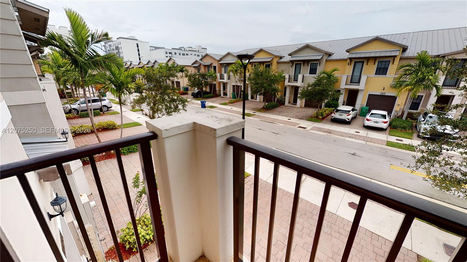 10428 NW 61st Street