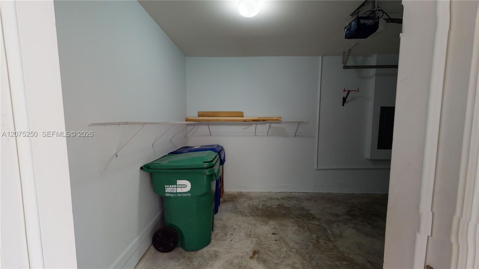 10428 NW 61st Street