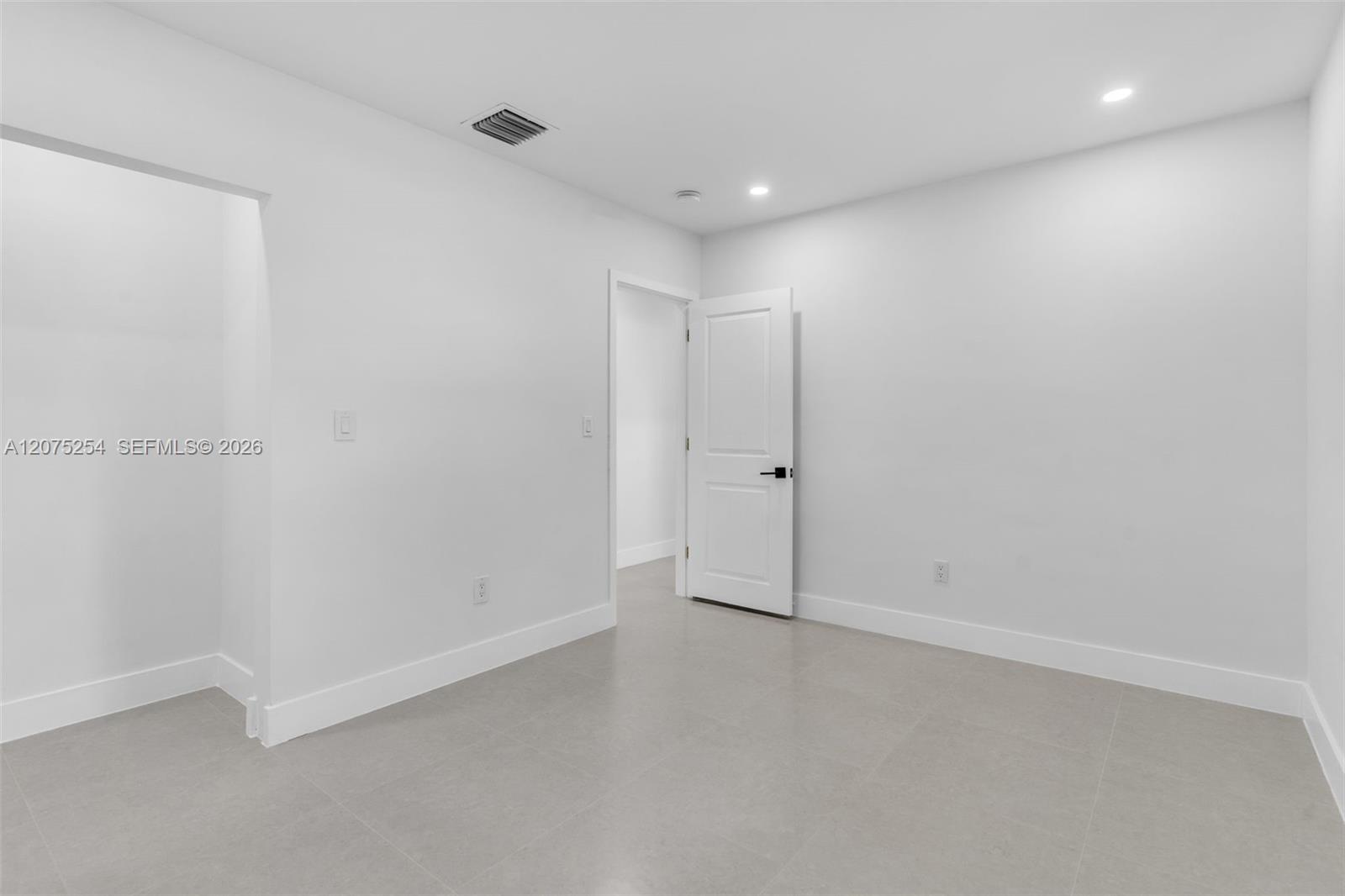 544 NW 12th Street