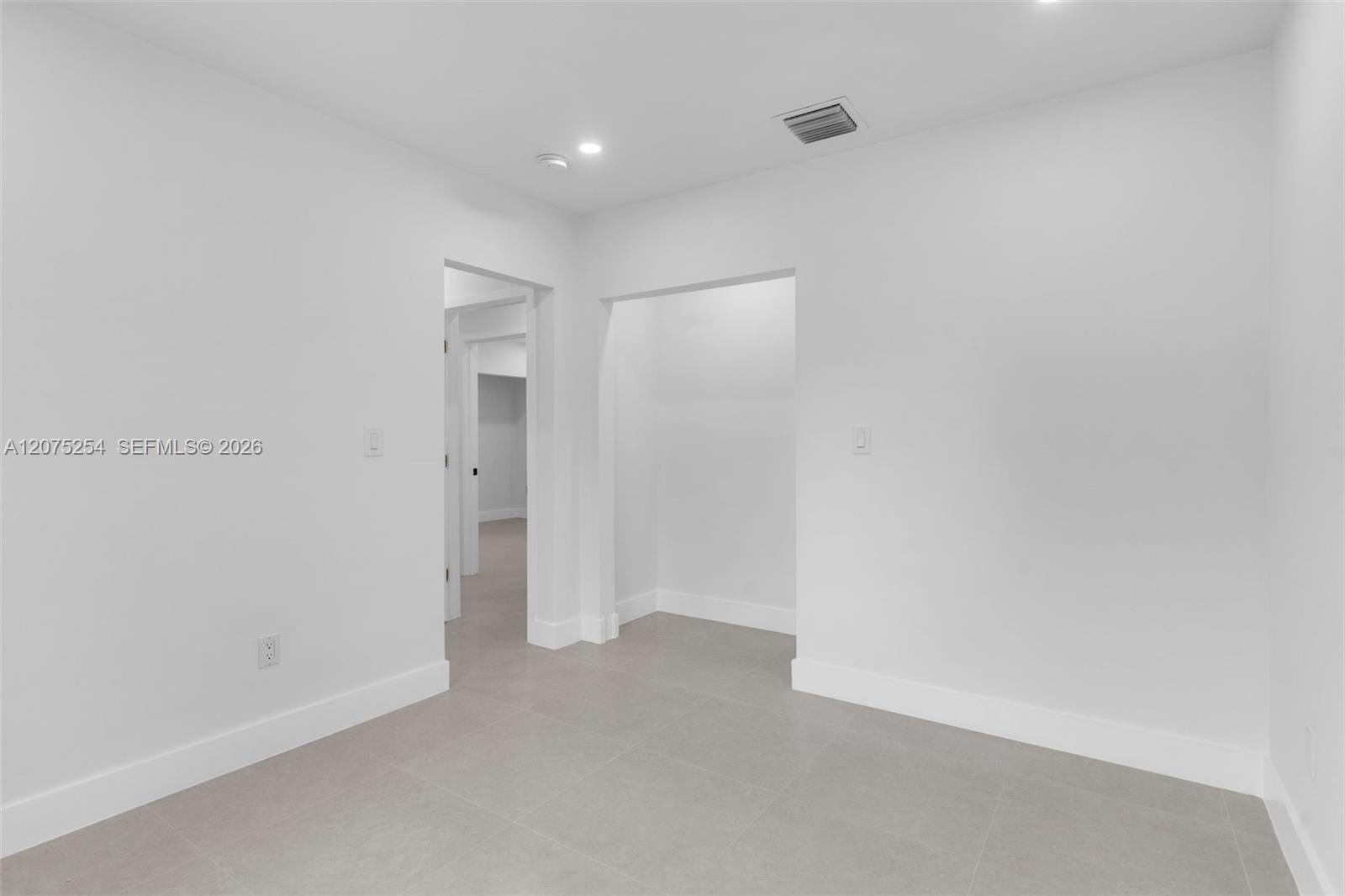 544 NW 12th Street