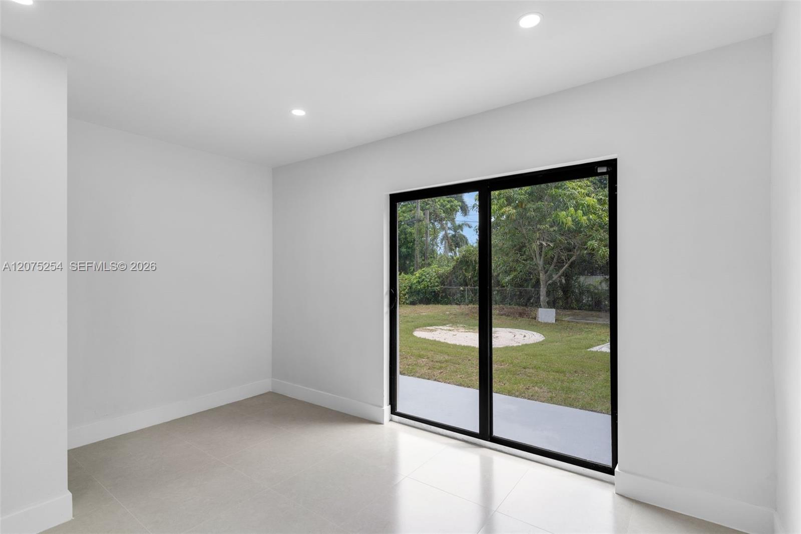 544 NW 12th Street