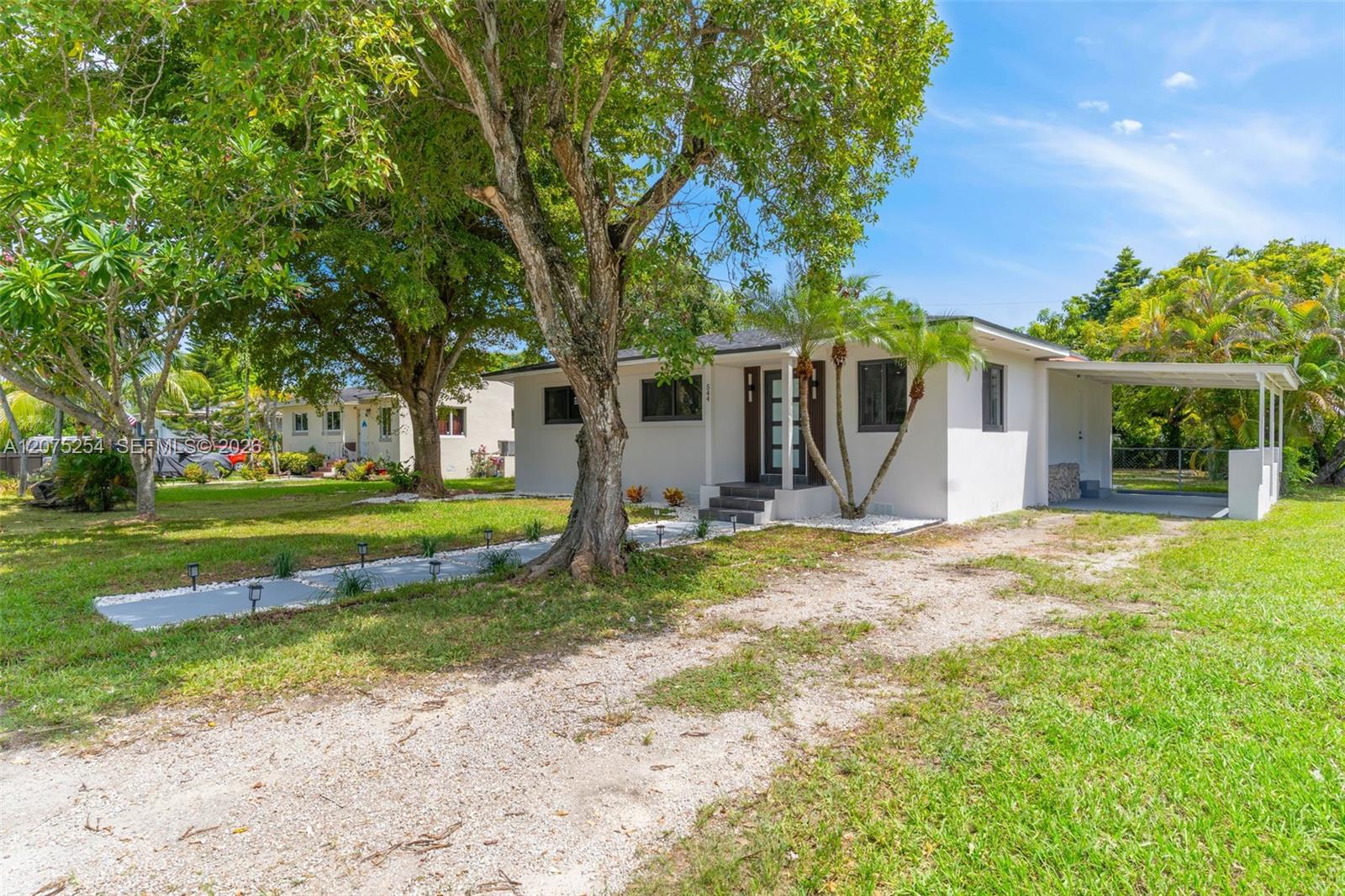 544 NW 12th Street