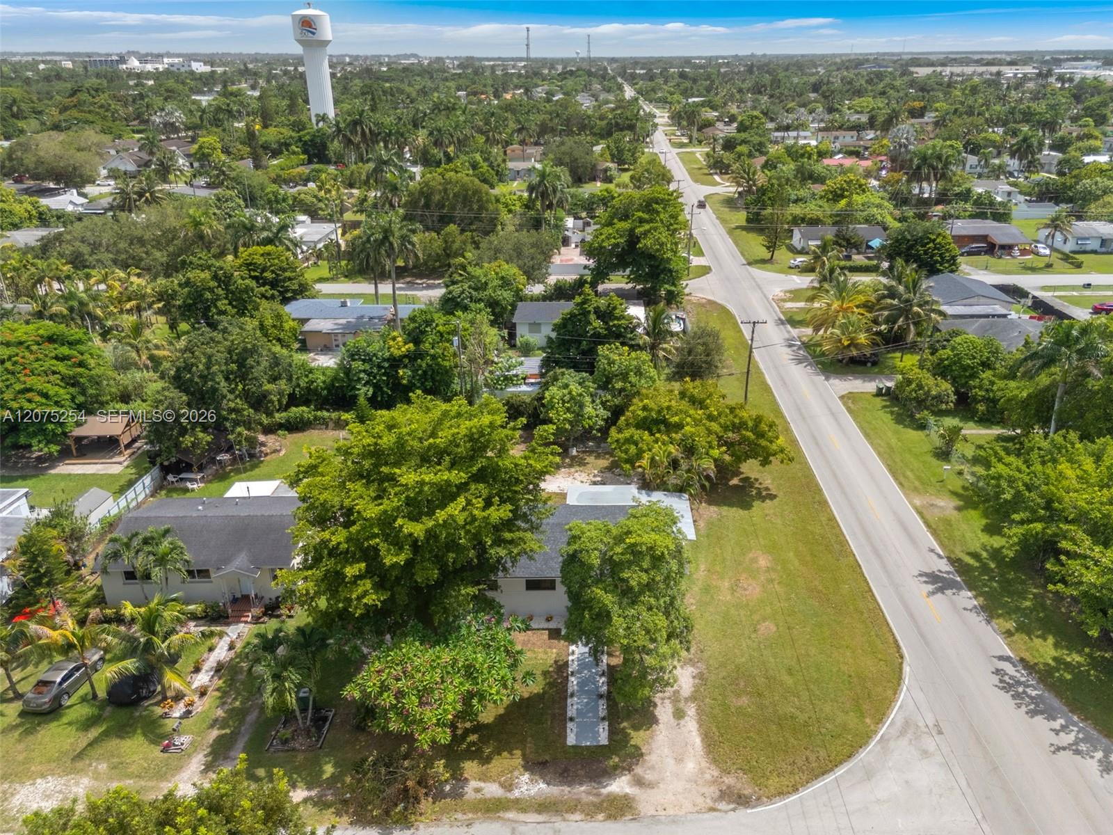 544 NW 12th Street