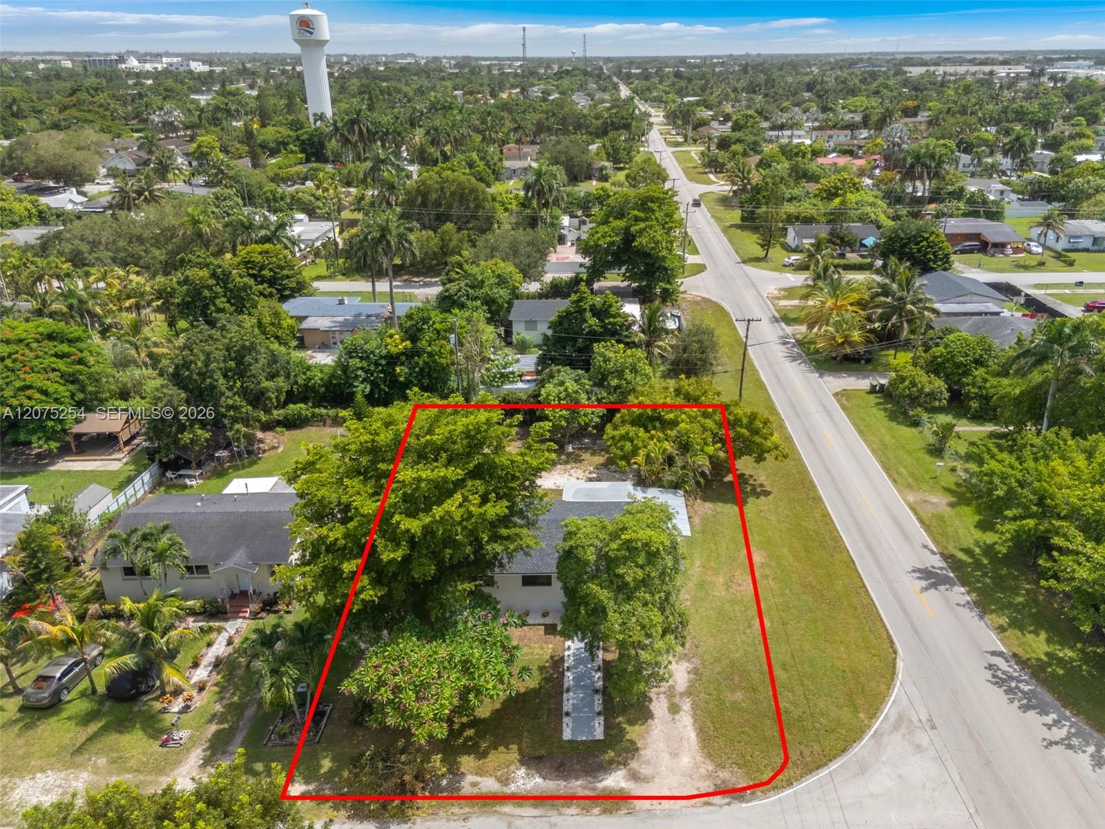 544 NW 12th Street
