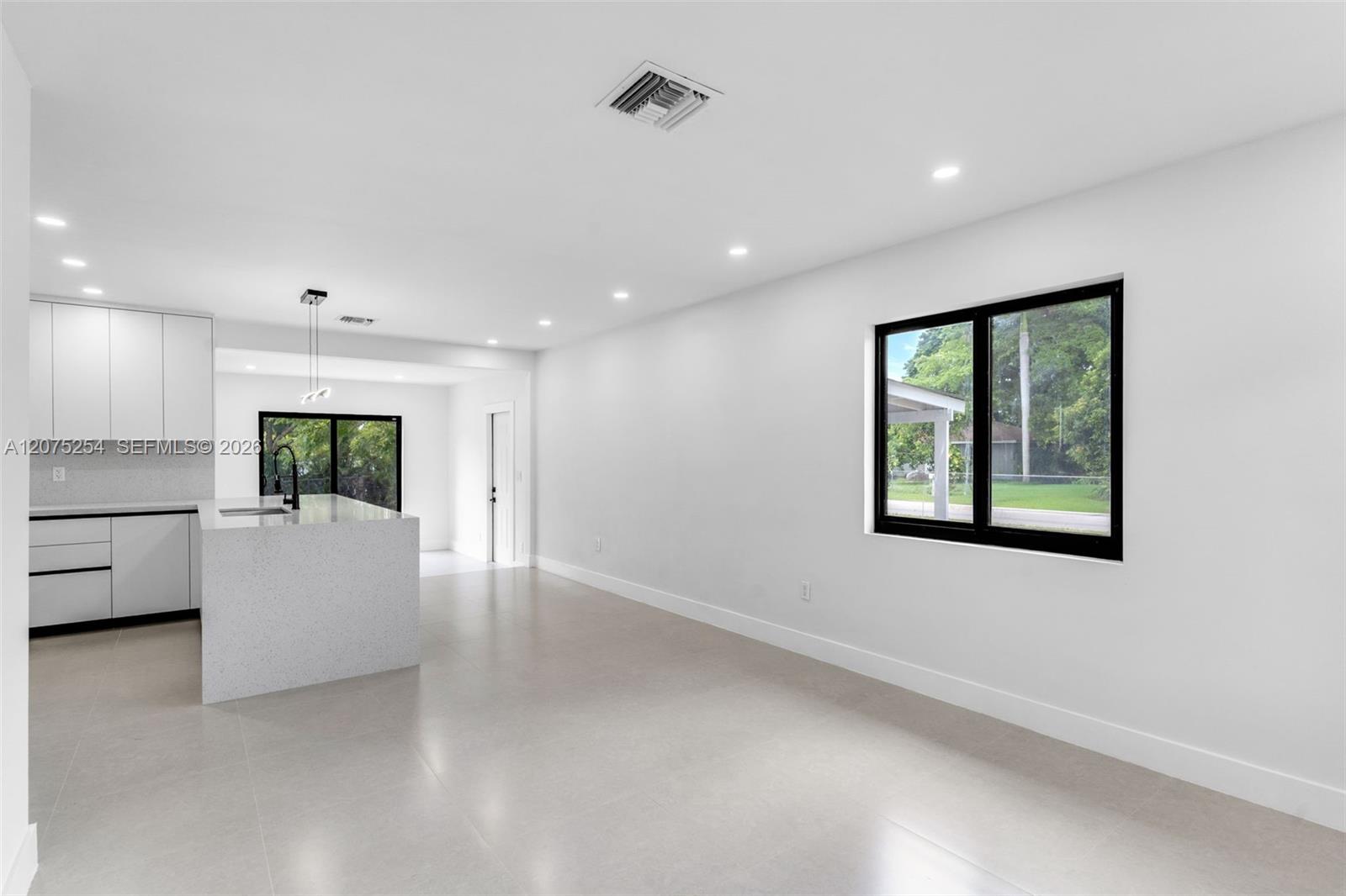 544 NW 12th Street