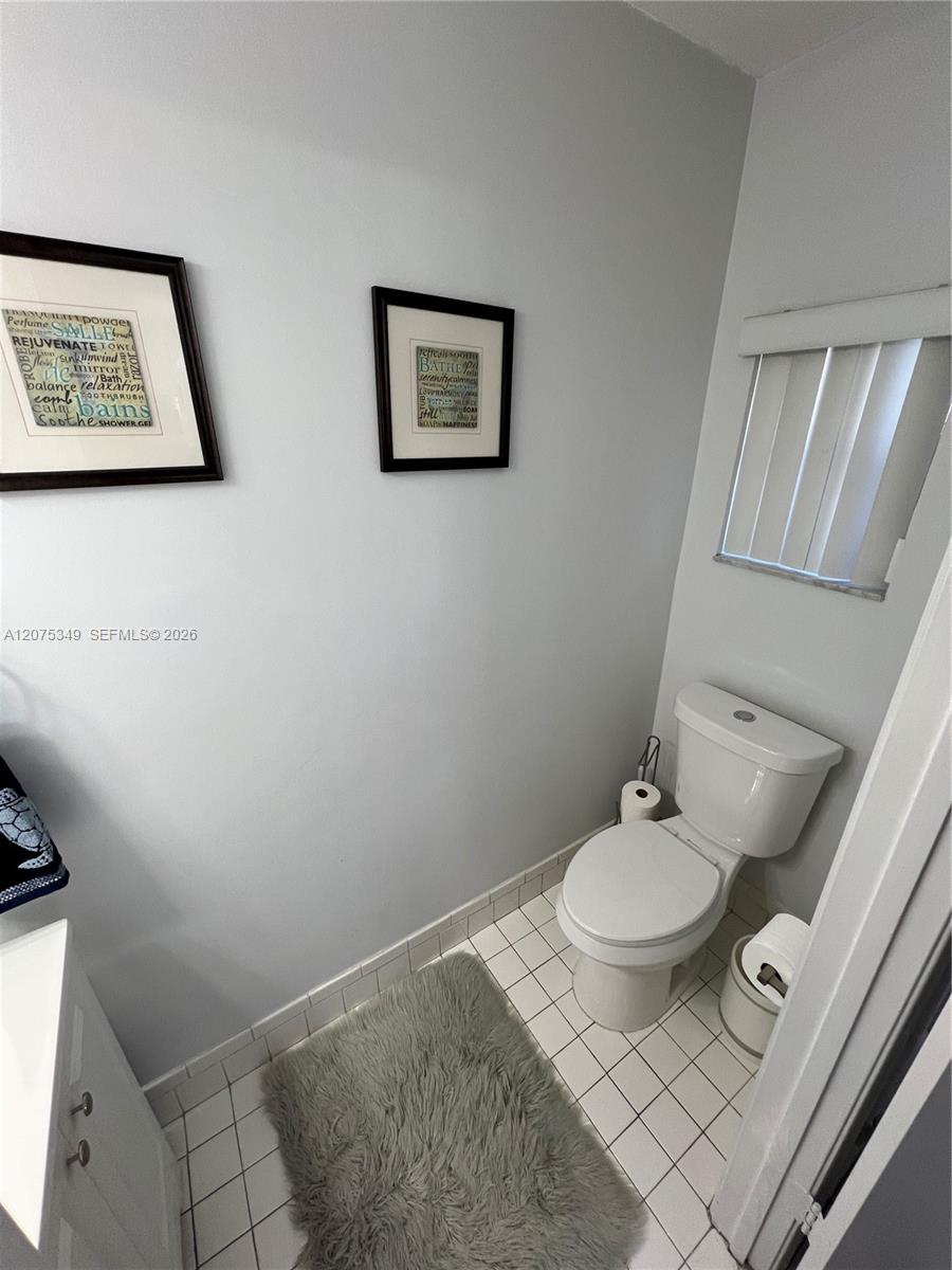 5214 NW 190th Street