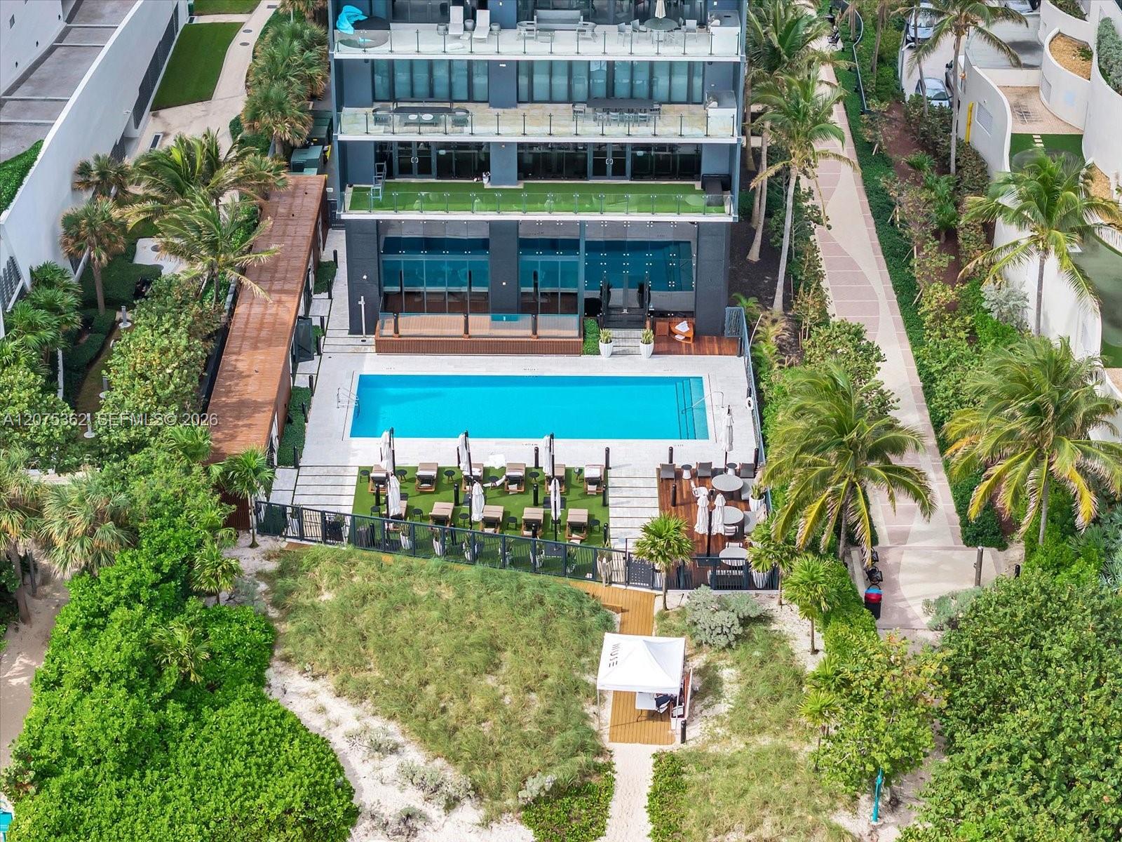 17141 Collins Avenue
