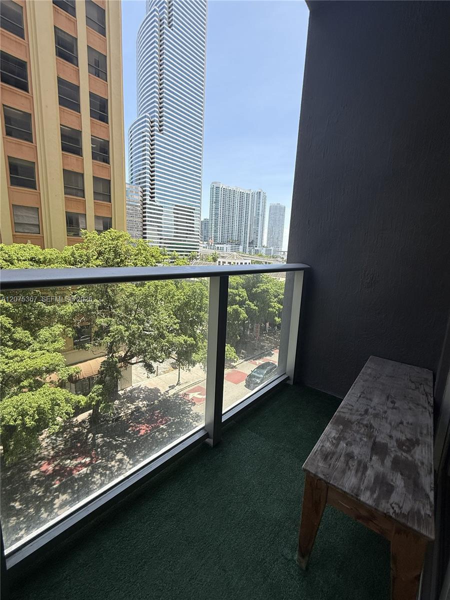 151 SE 1st Street
