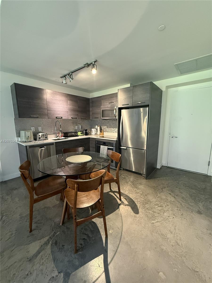 151 SE 1st Street
