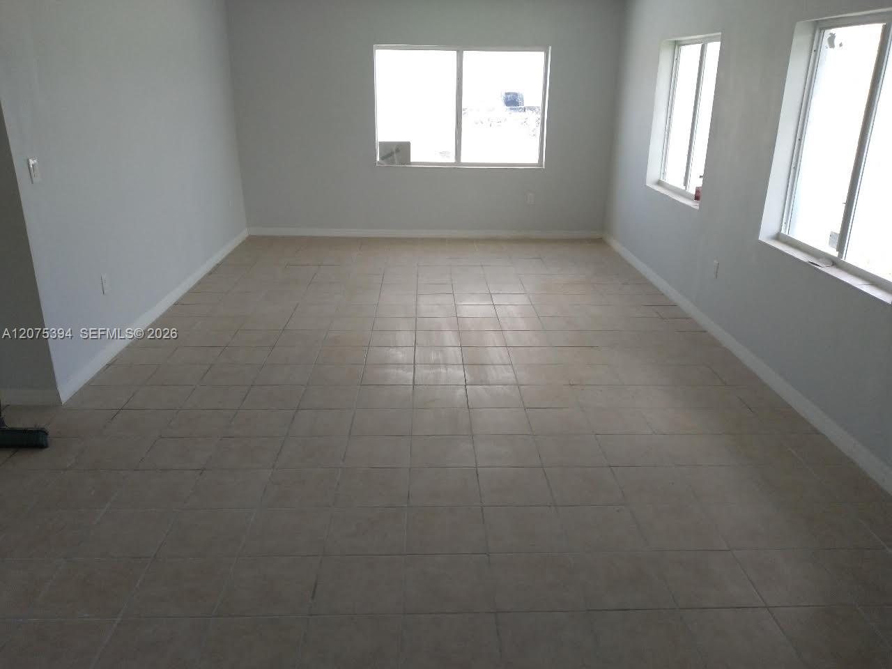 756 NW 5 Street