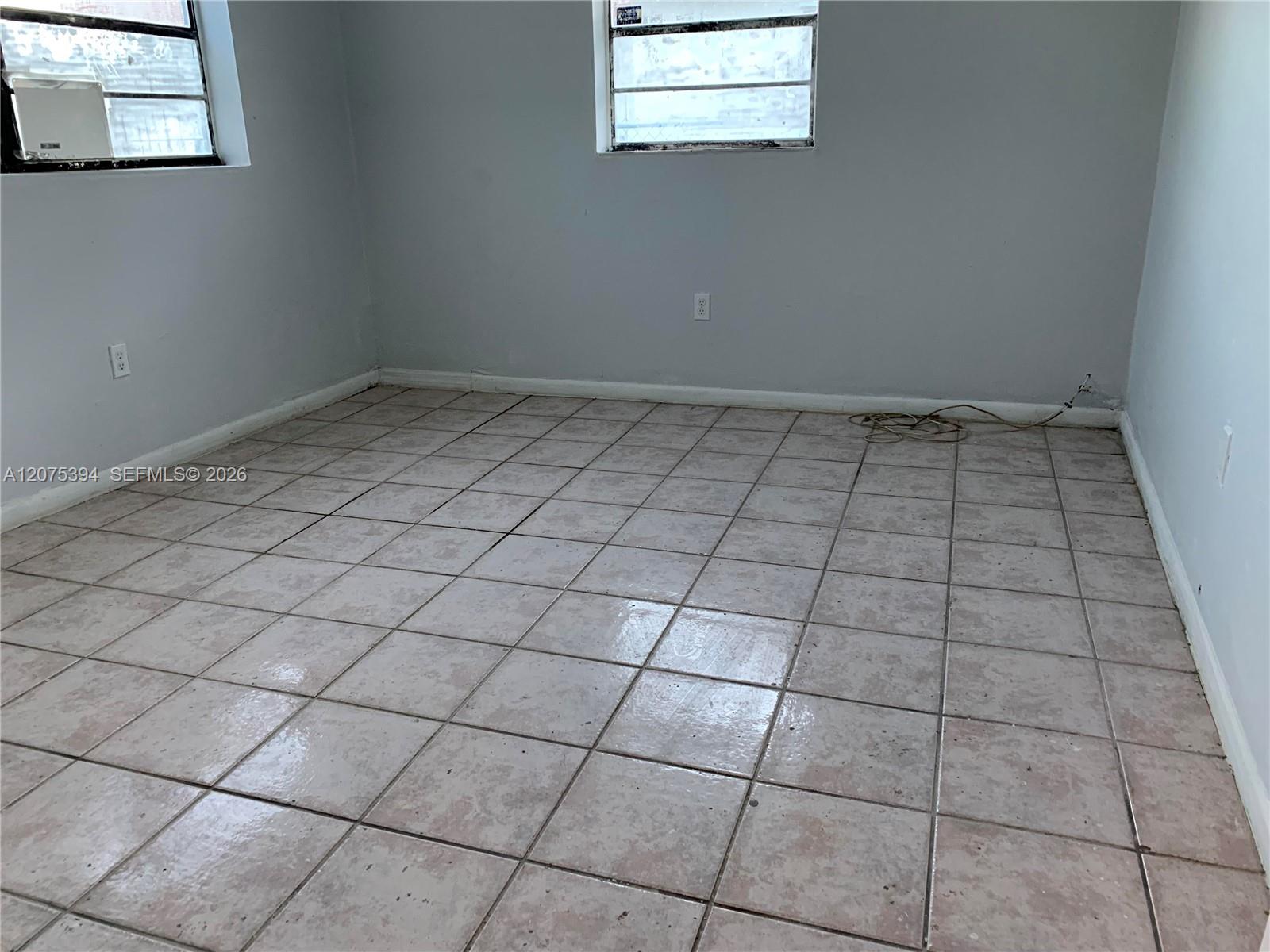 756 NW 5 Street
