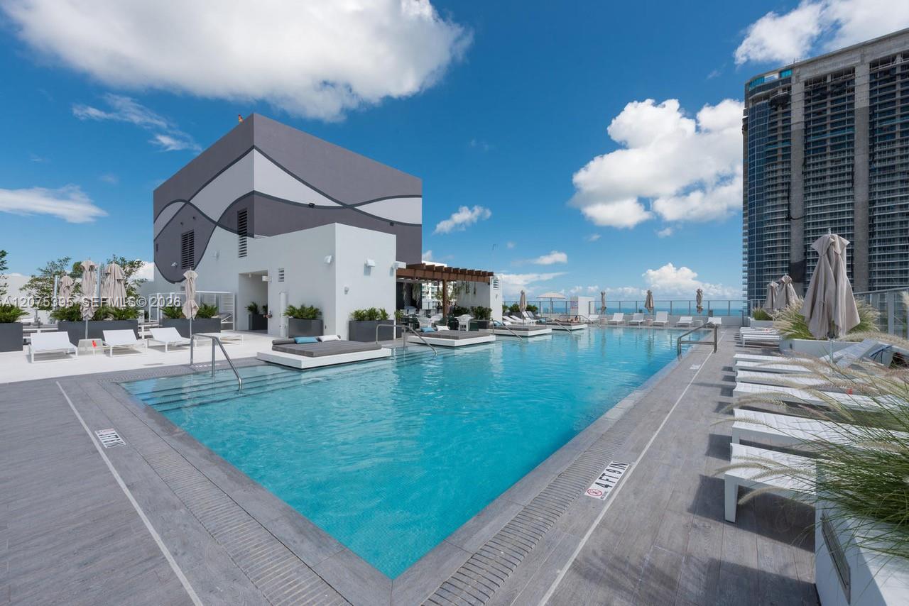 1010 Brickell Avenue