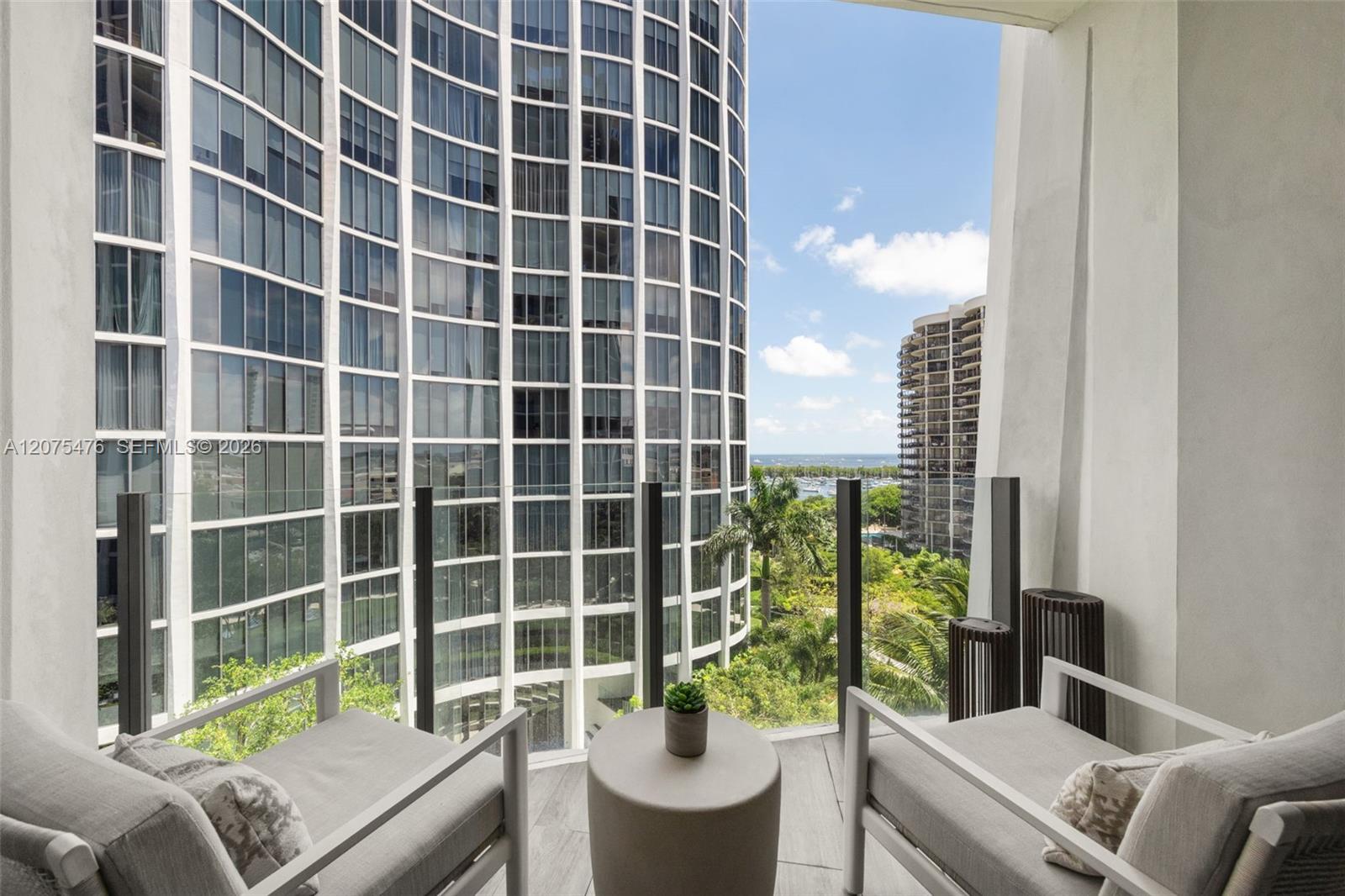 2831 S Bayshore Drive