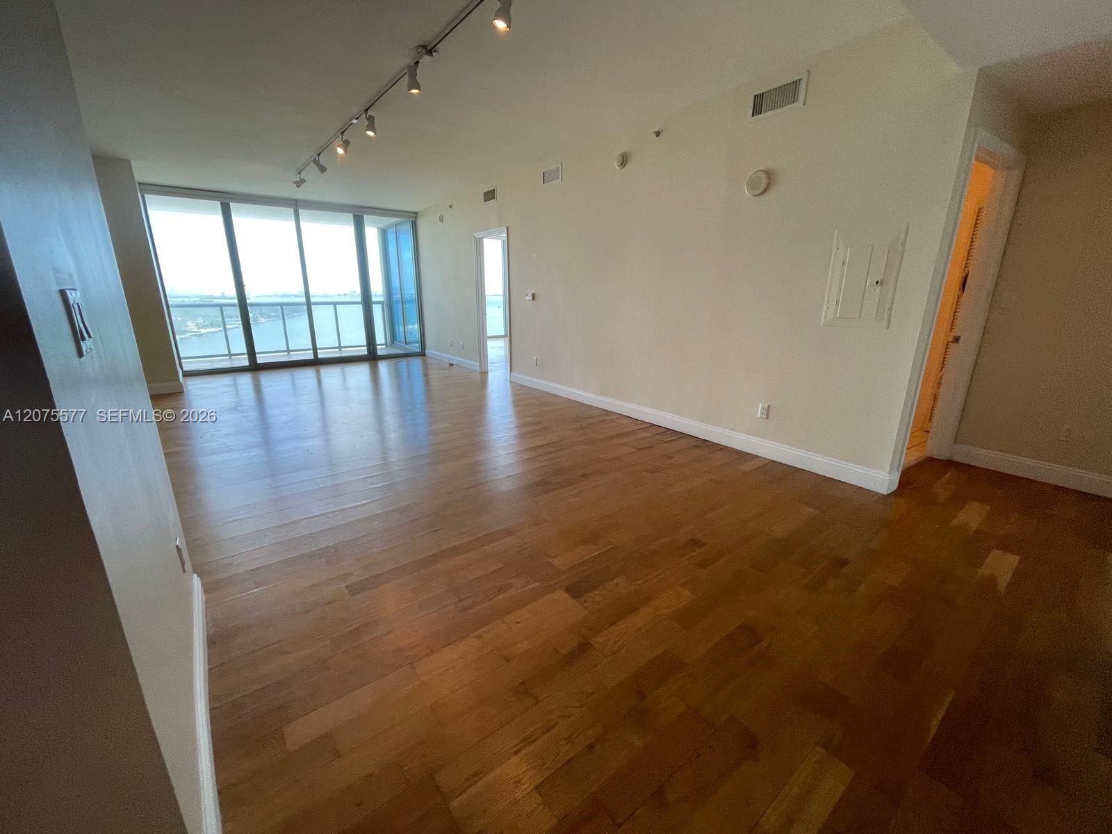 601 NE 36th Street