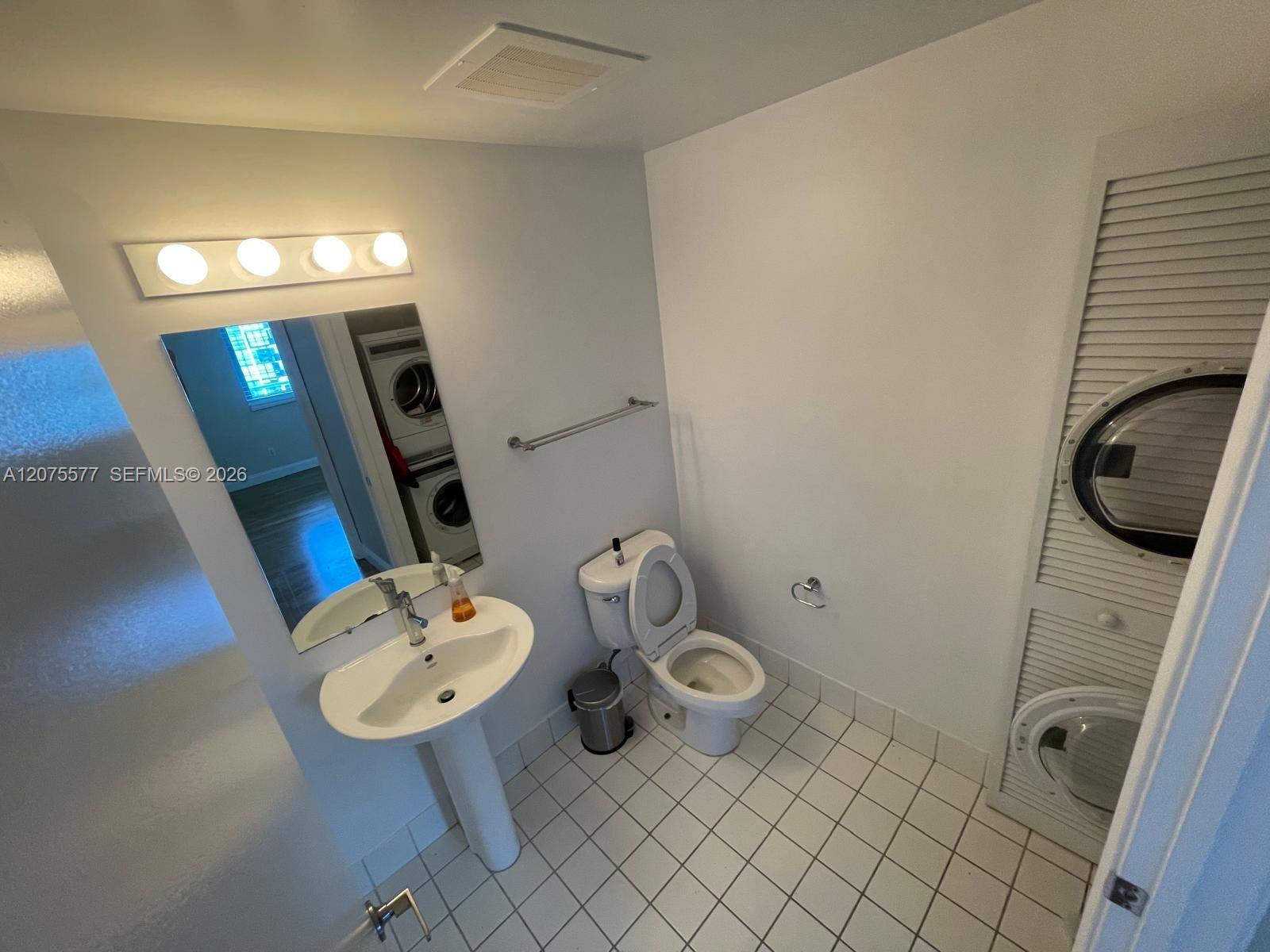 601 NE 36th Street