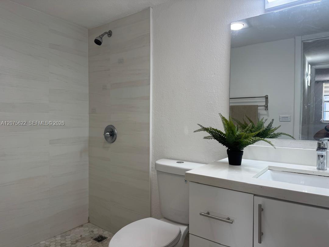 4550 NW 9th Street