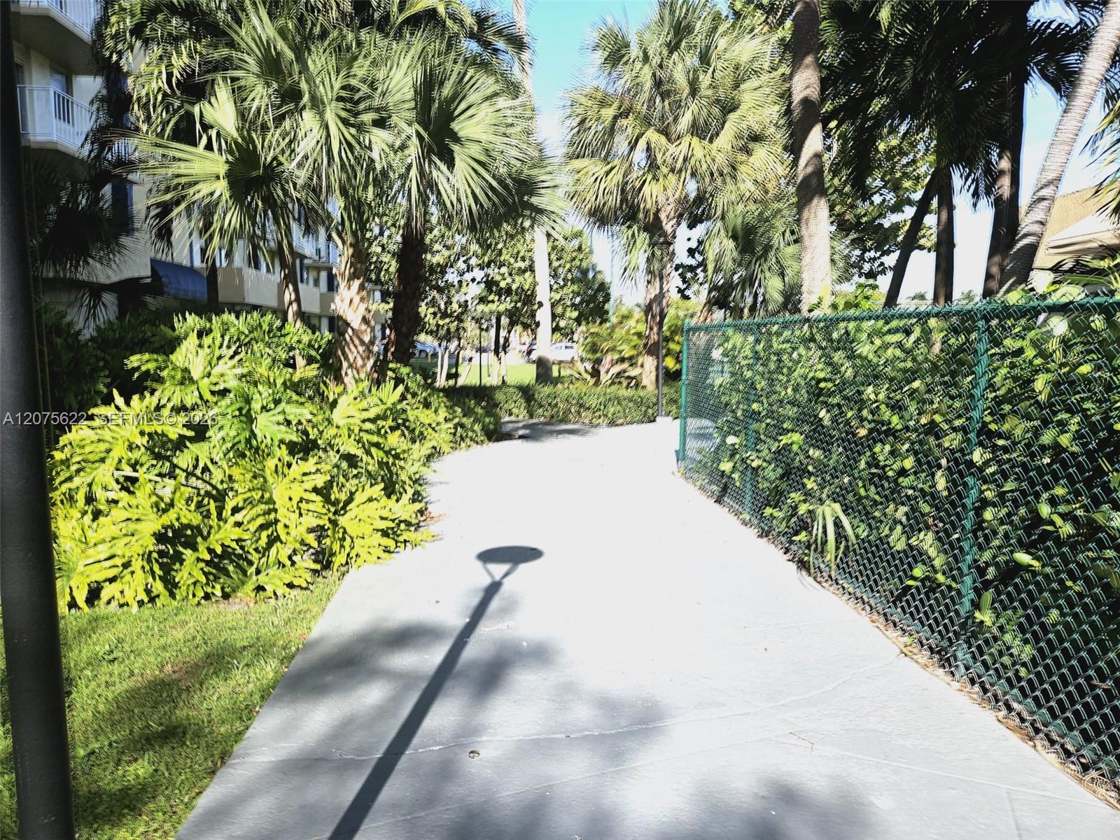 4550 NW 9th Street