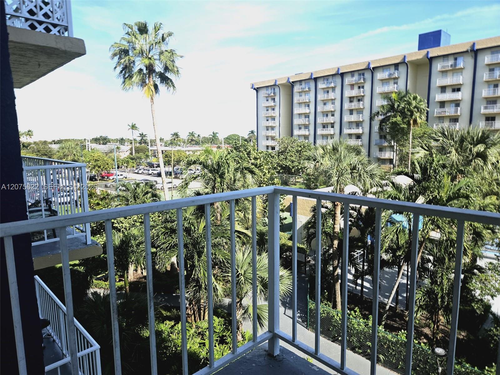 4550 NW 9th Street