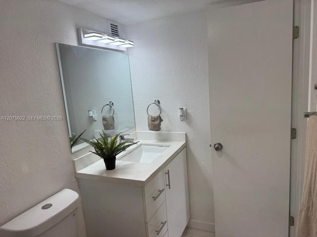 4550 NW 9th Street