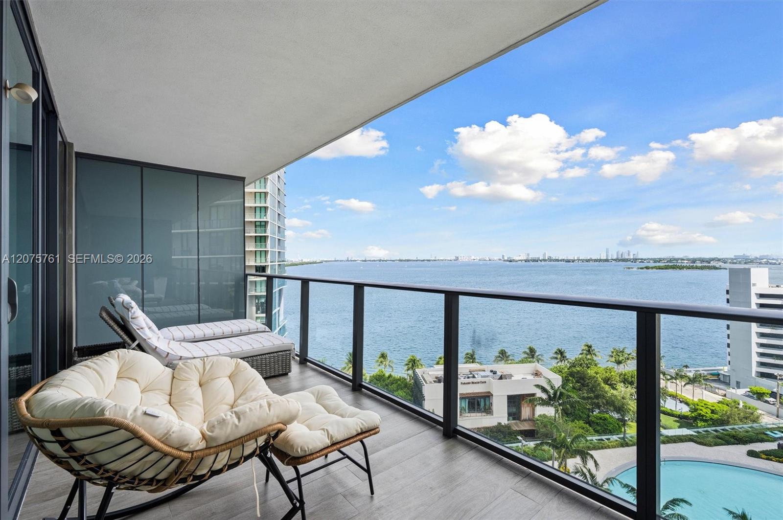 650 NE 32nd Street
