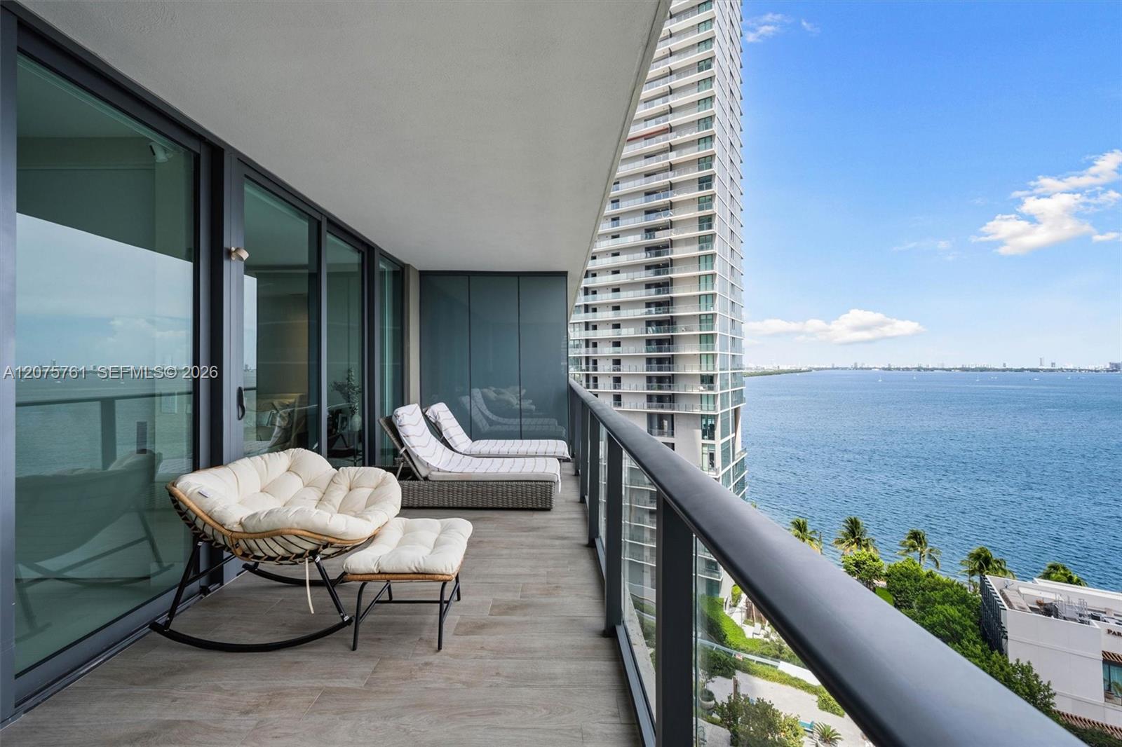 650 NE 32nd Street