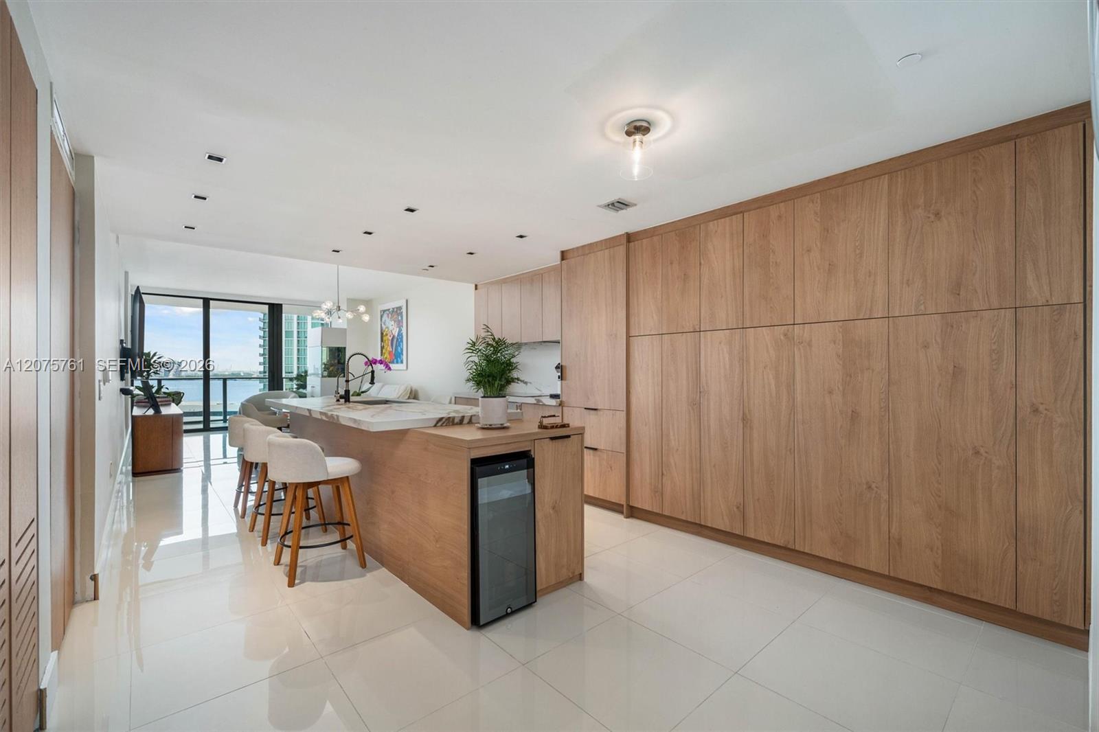 650 NE 32nd Street