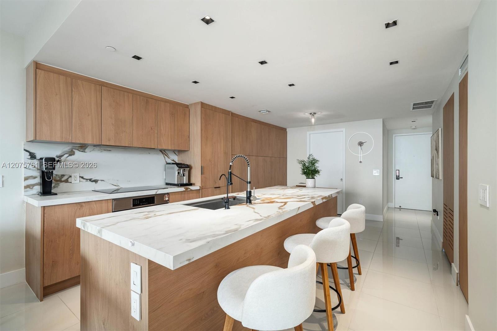 650 NE 32nd Street