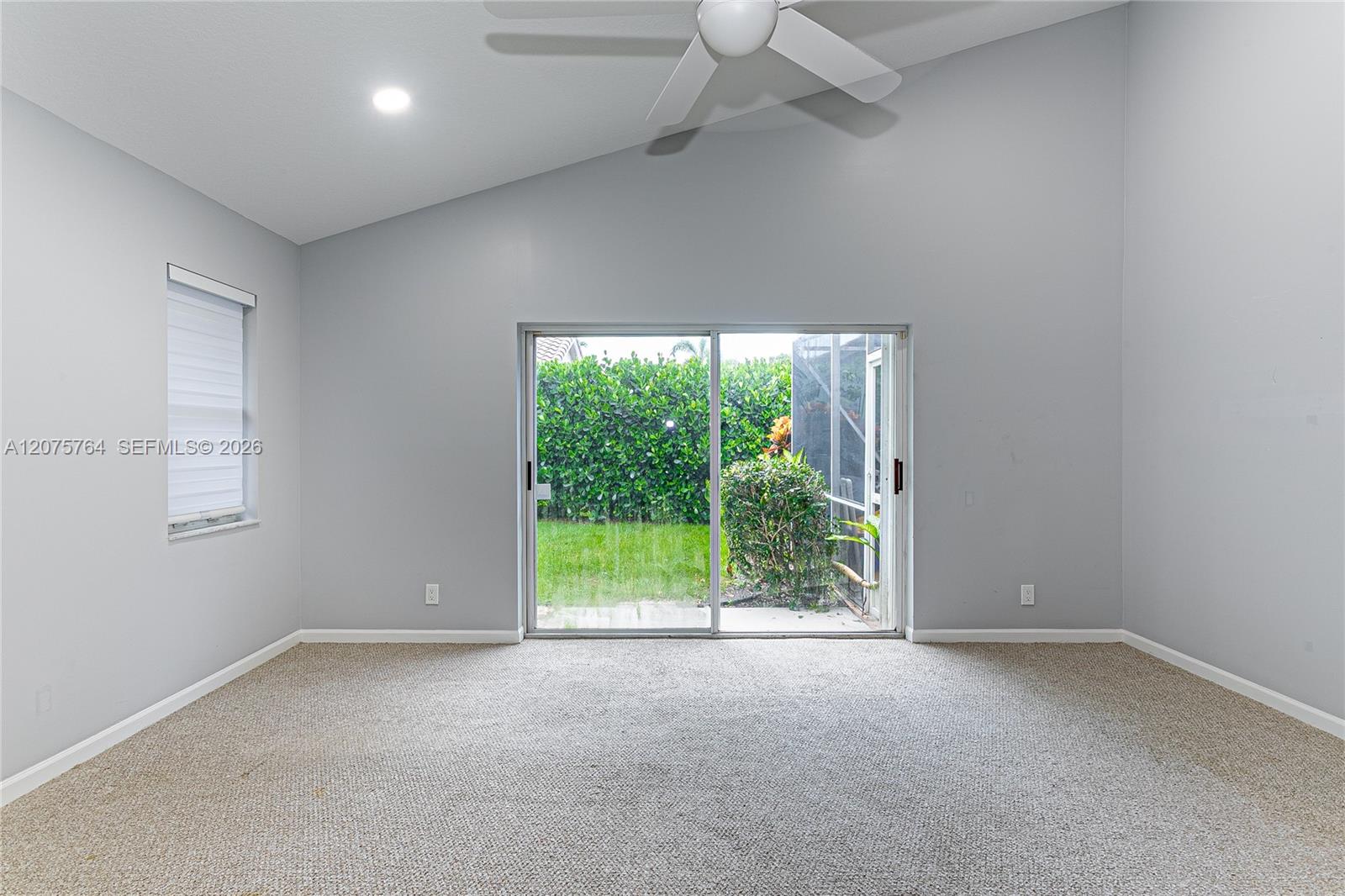 7367 Sterling Falls Lane gallery image #13