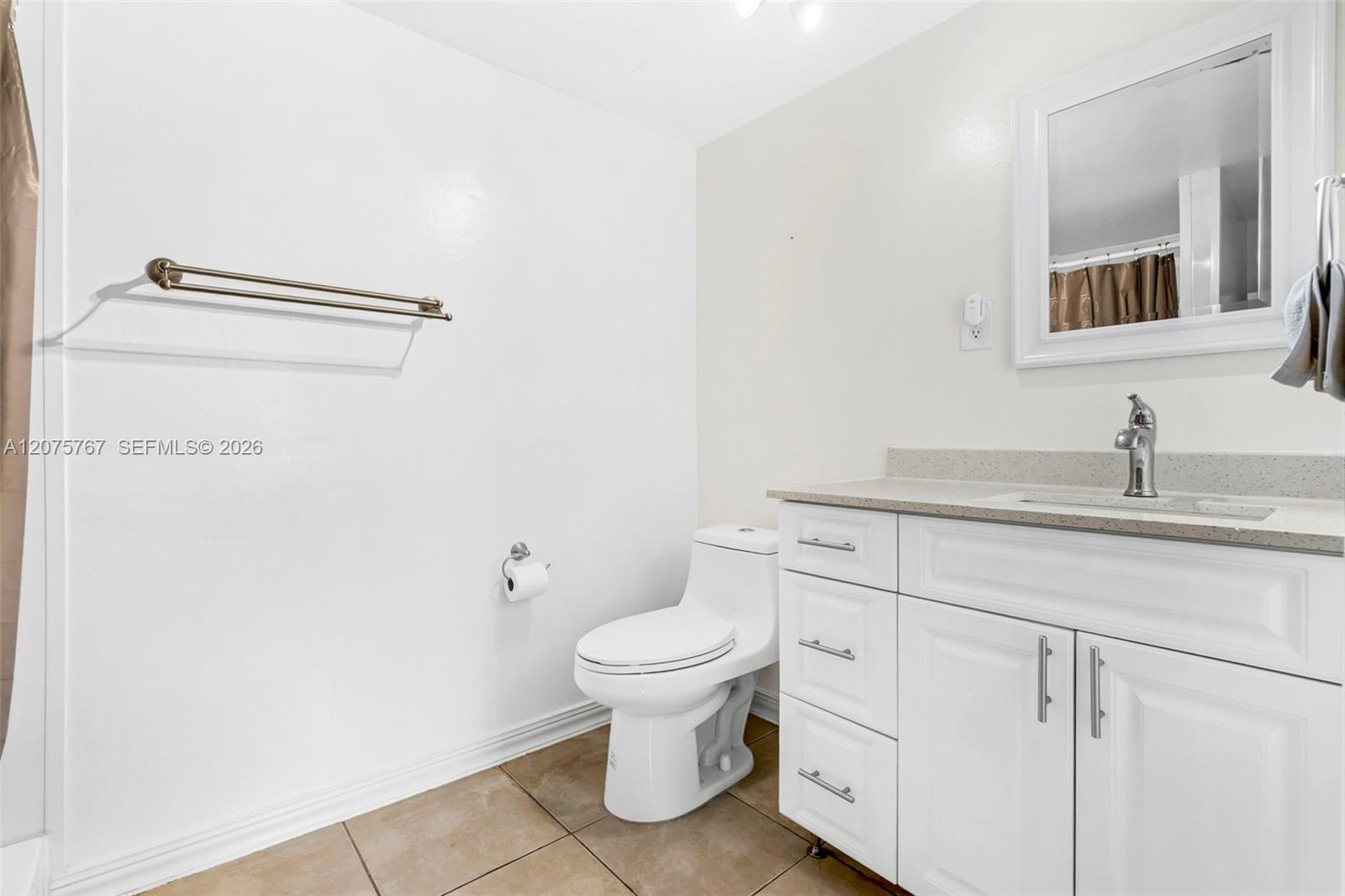 6049 W 14th Court